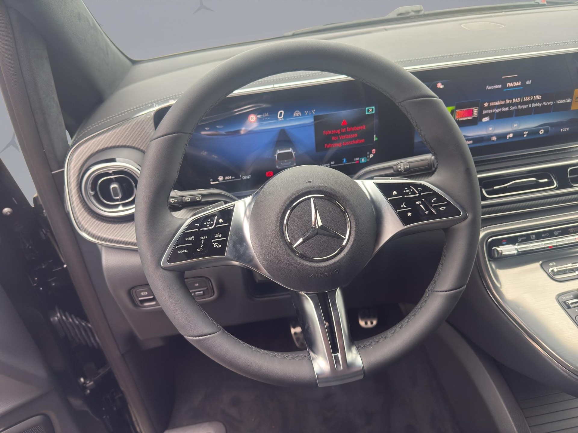 MERCEDES-BENZ V 300 d Exclusive lang 4m Van-image-12