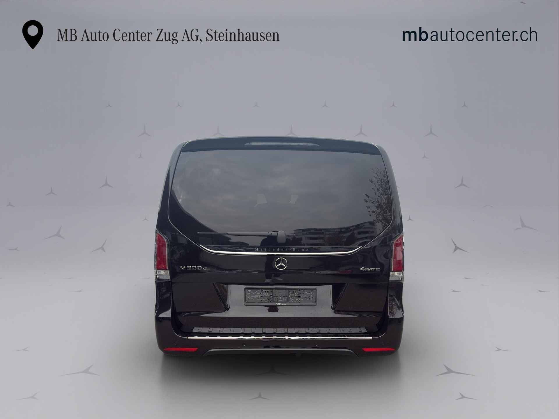 MERCEDES-BENZ V 300 d Exclusive lang 4m Van-image-5