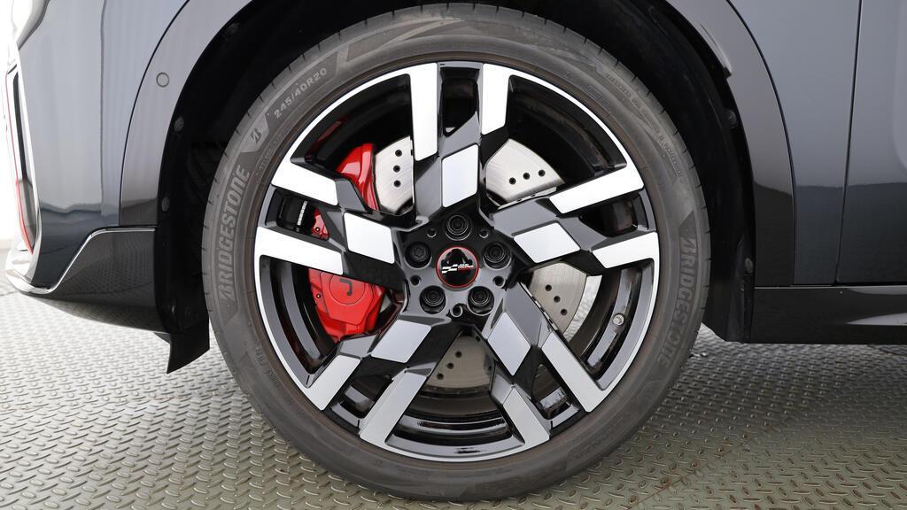 MINI John Cooper Works Countryman ALL4-image-8
