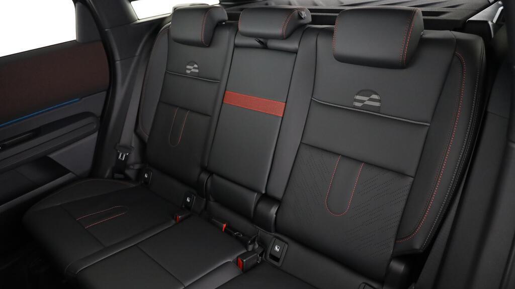 MINI John Cooper Works Countryman ALL4-image-21