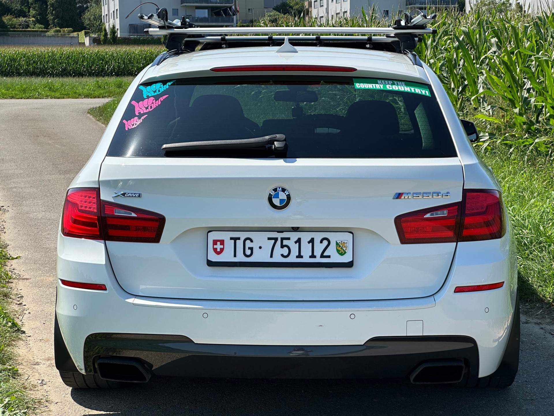 BMW M550d xDrive Touring Steptronic-image-2