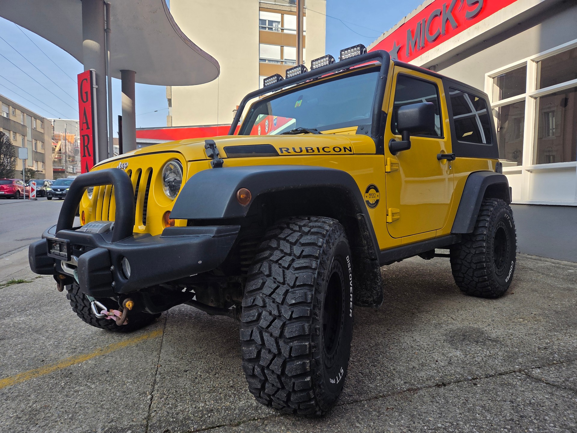 JEEP Wrangler 2.8 CRD Rubicon Automatic-image-3