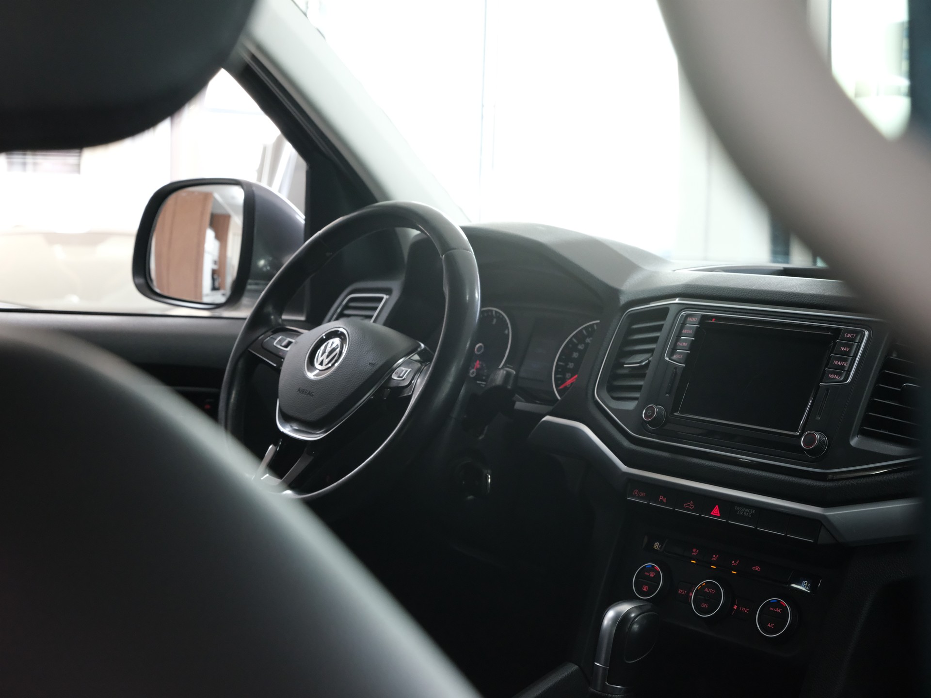 VW Amarok 3.0TDI Highline 4Motion Automatic-image-23