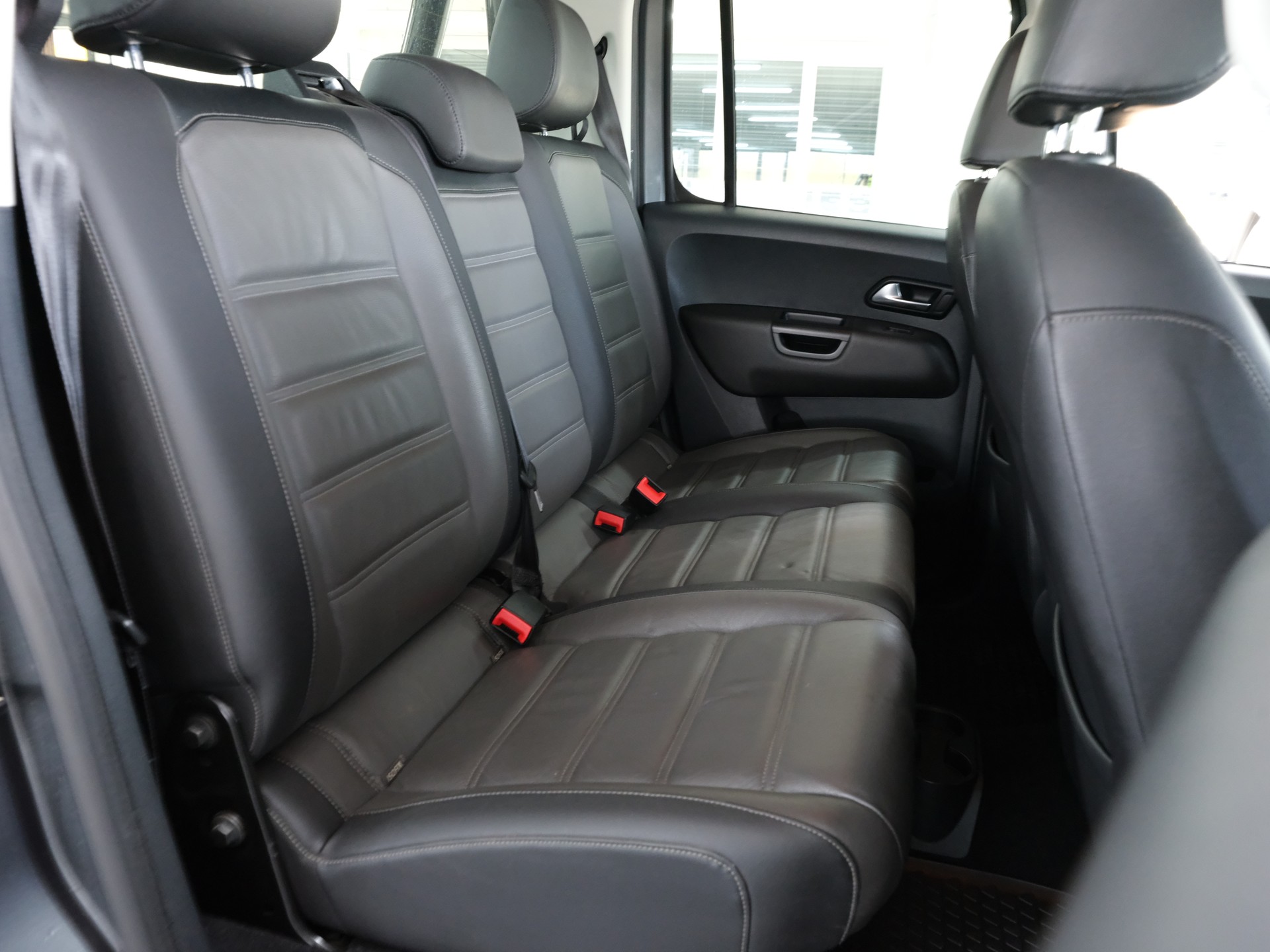 VW Amarok 3.0TDI Highline 4Motion Automatic-image-22