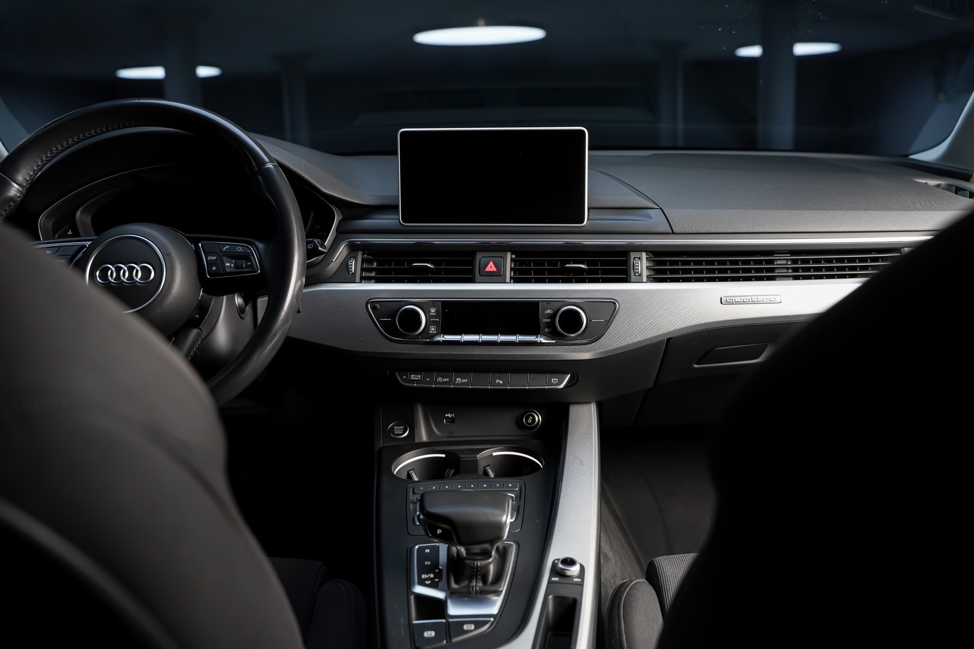 AUDI A4 Avant 40 TDI Sport quattro S-tronic-image-19