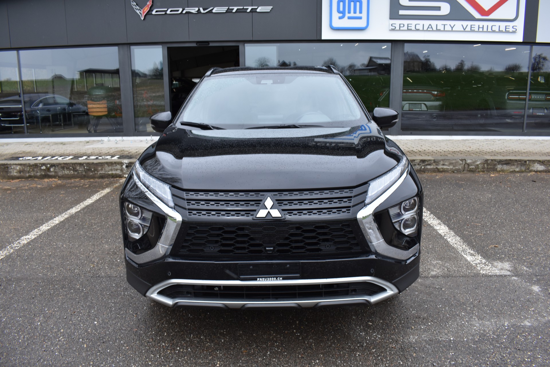 MITSUBISHI Eclipse Cross 2.4 PHEV Intense 4WD-image-0