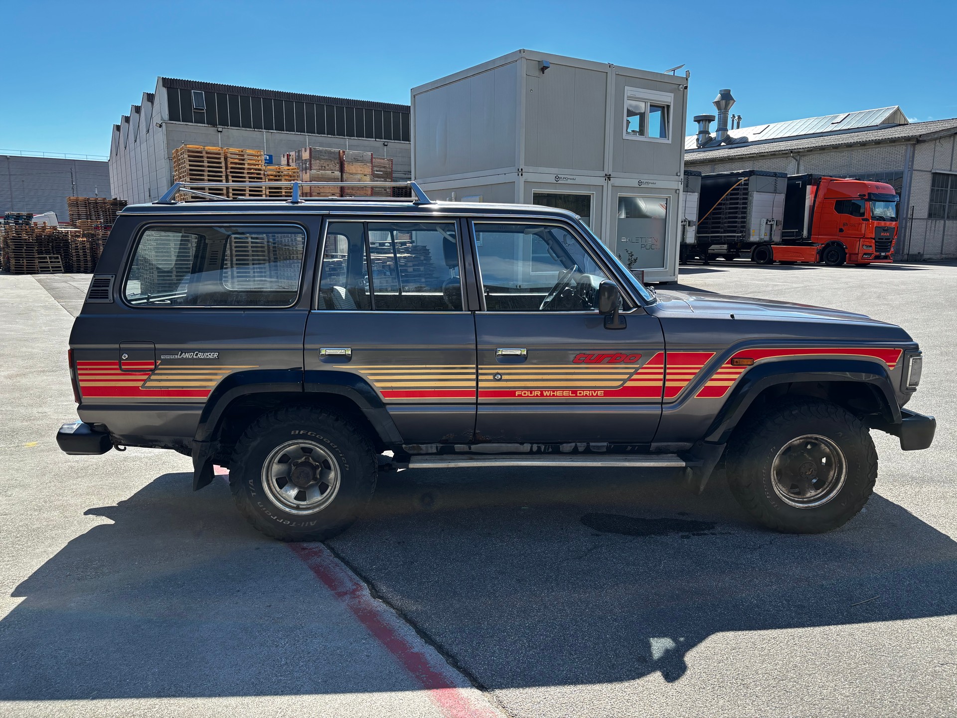 TOYOTA HJ 61 Station G TD-image-3