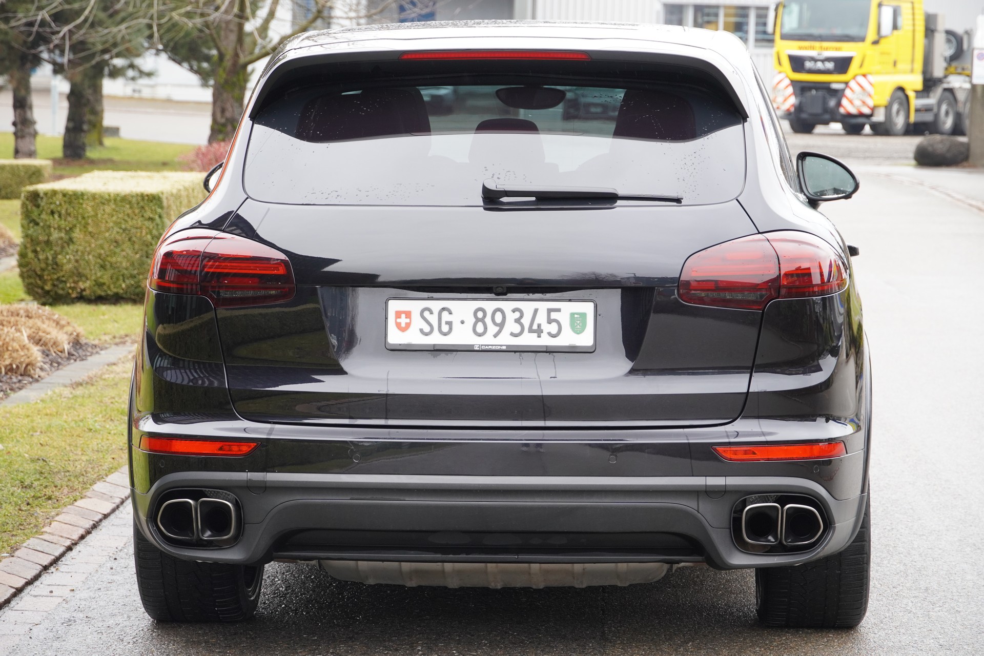 PORSCHE Cayenne Turbo-image-4