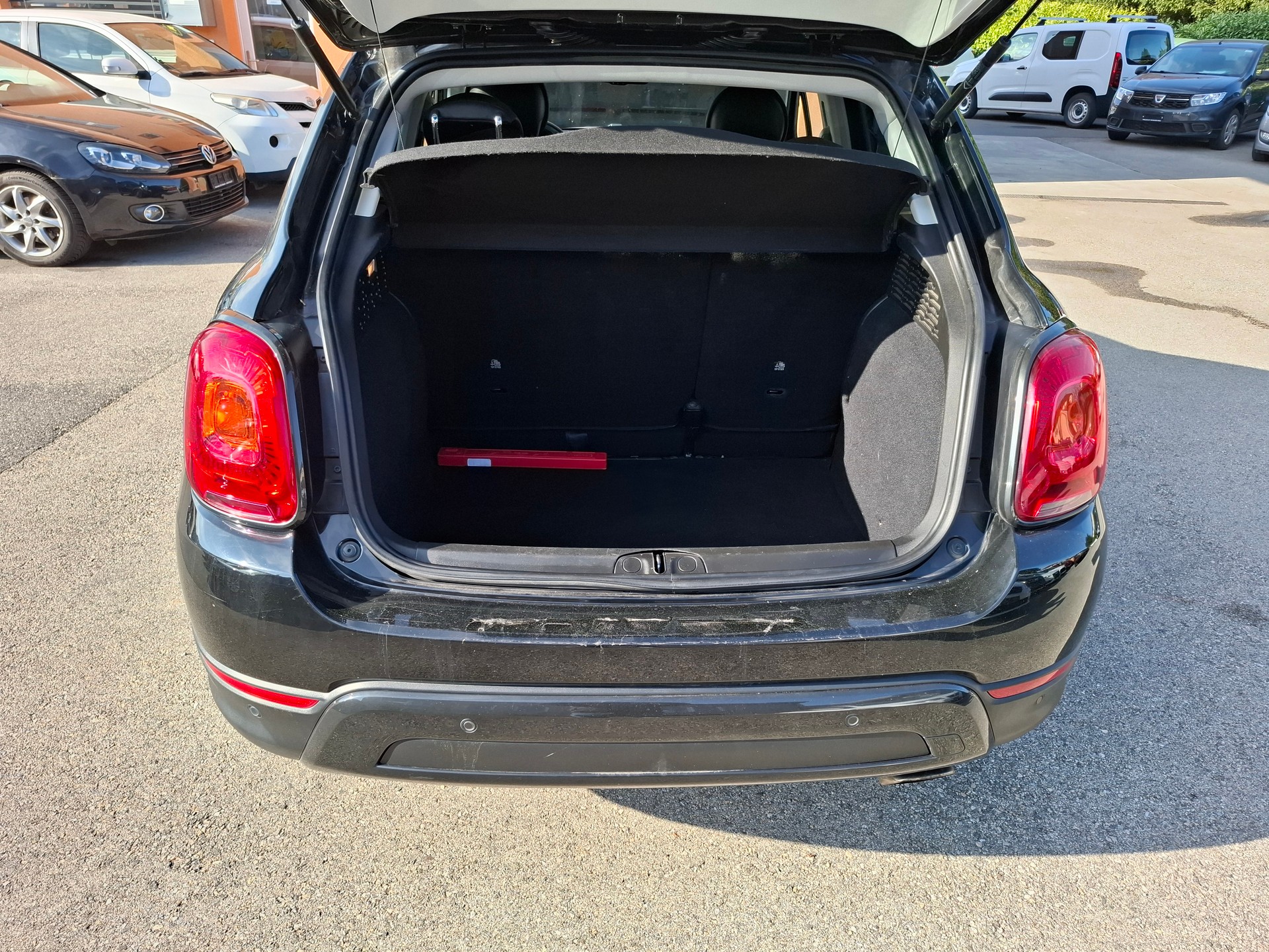 FIAT 500X 1.4T Off Road S-Design DCT-image-13