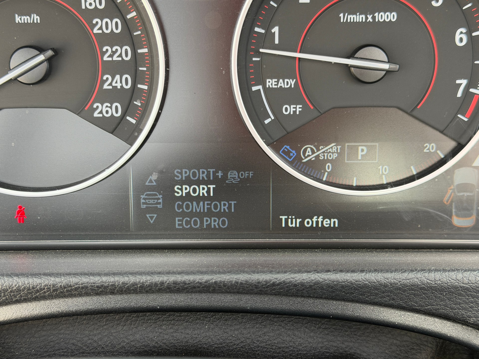 BMW 420i Cabriolet M Sport Steptronic-image-14