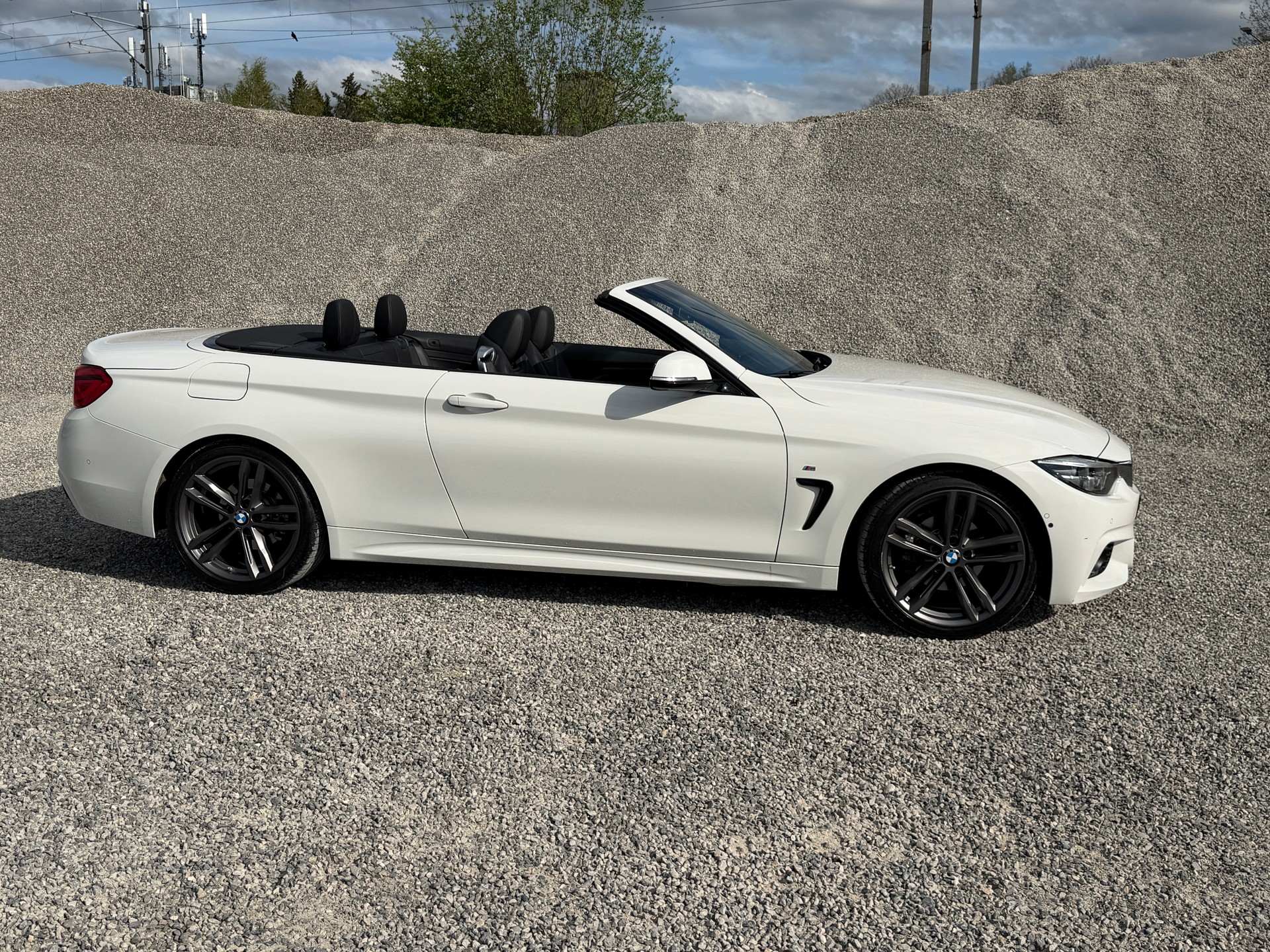 BMW 420i Cabriolet M Sport Steptronic-image-5