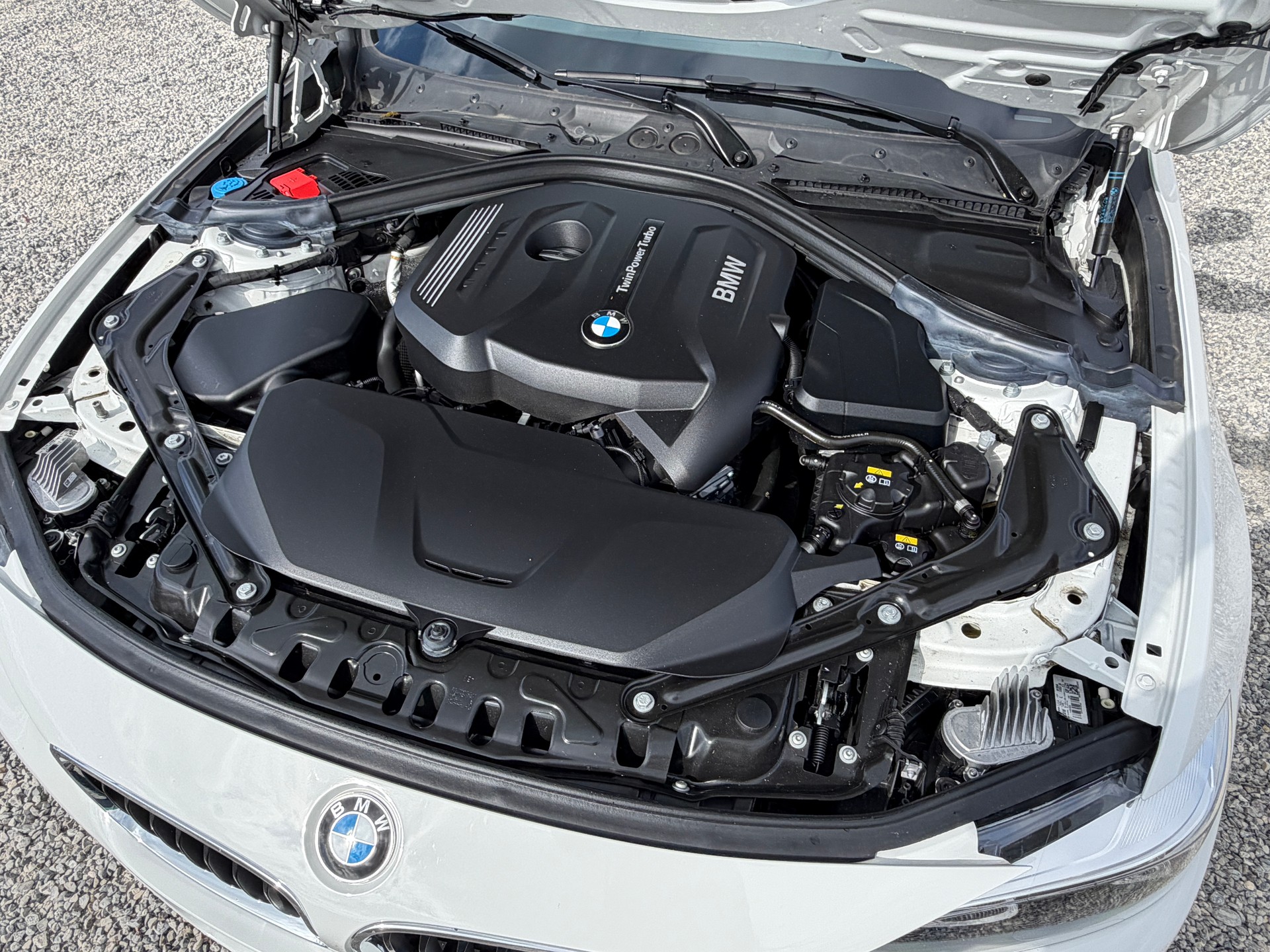 BMW 420i Cabriolet M Sport Steptronic-image-11