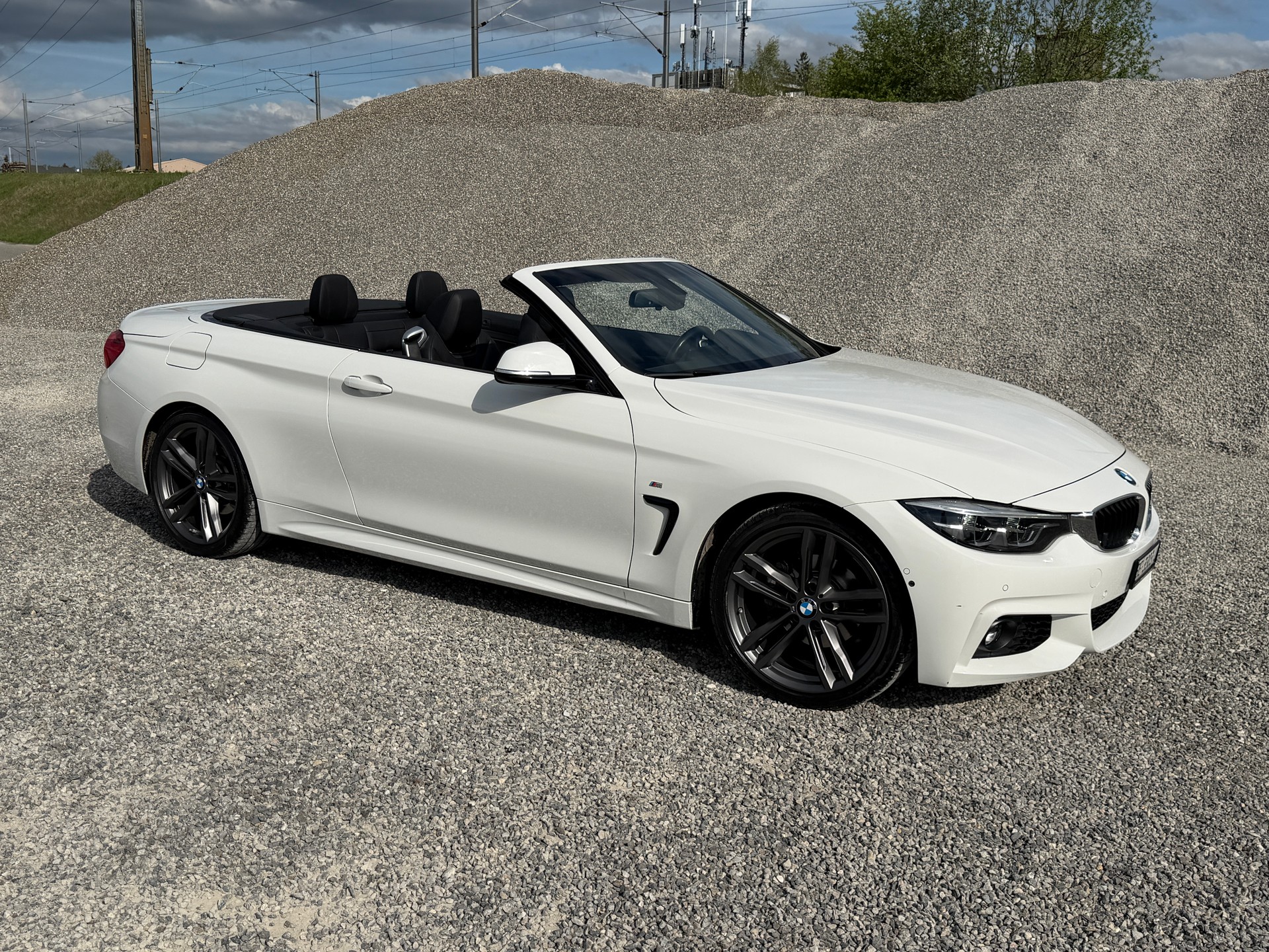 BMW 420i Cabriolet M Sport Steptronic-image-4