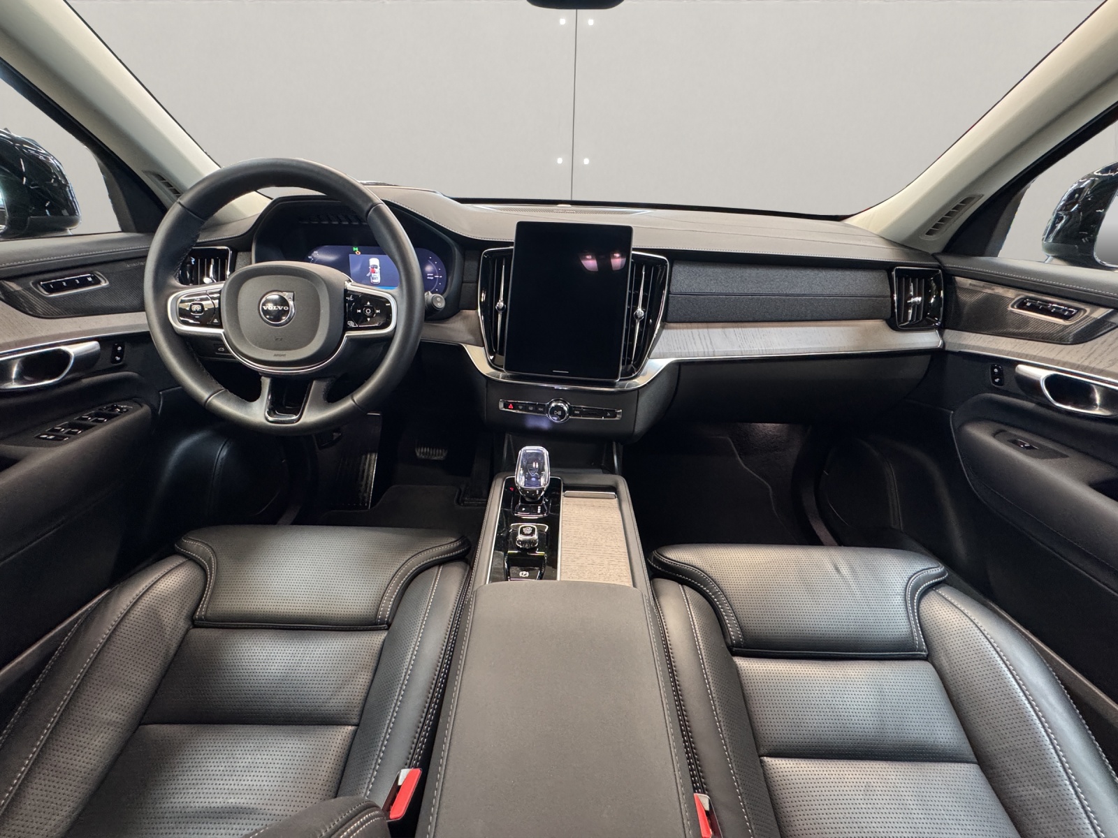 VOLVO XC90 2.0 T8 TE Plus Dark eAWD-image-9