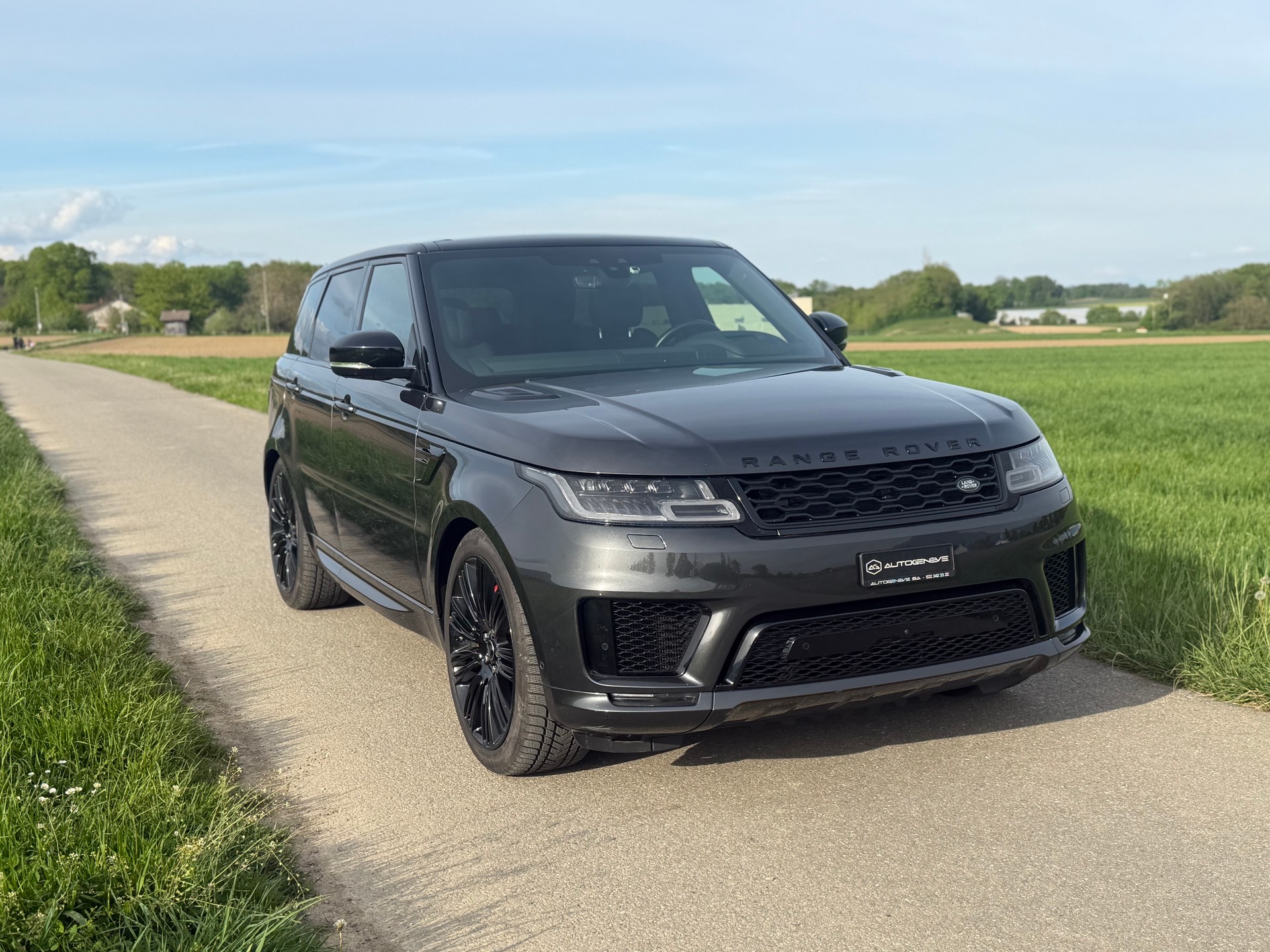 LAND ROVER Range Rover Sport P525 5.0 V8 S/C HSE Dynamic Automatic-image-2