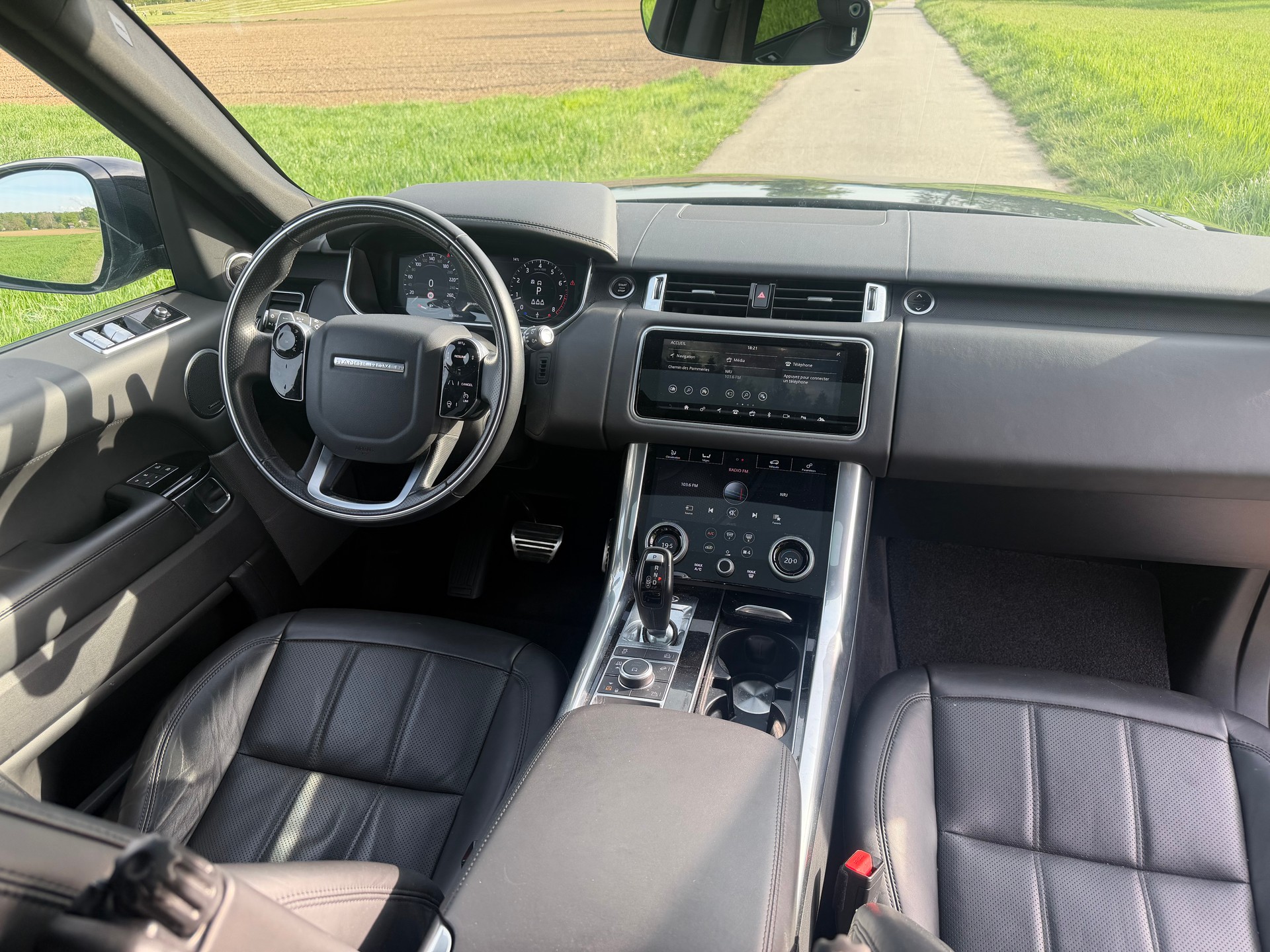 LAND ROVER Range Rover Sport P525 5.0 V8 S/C HSE Dynamic Automatic-image-15