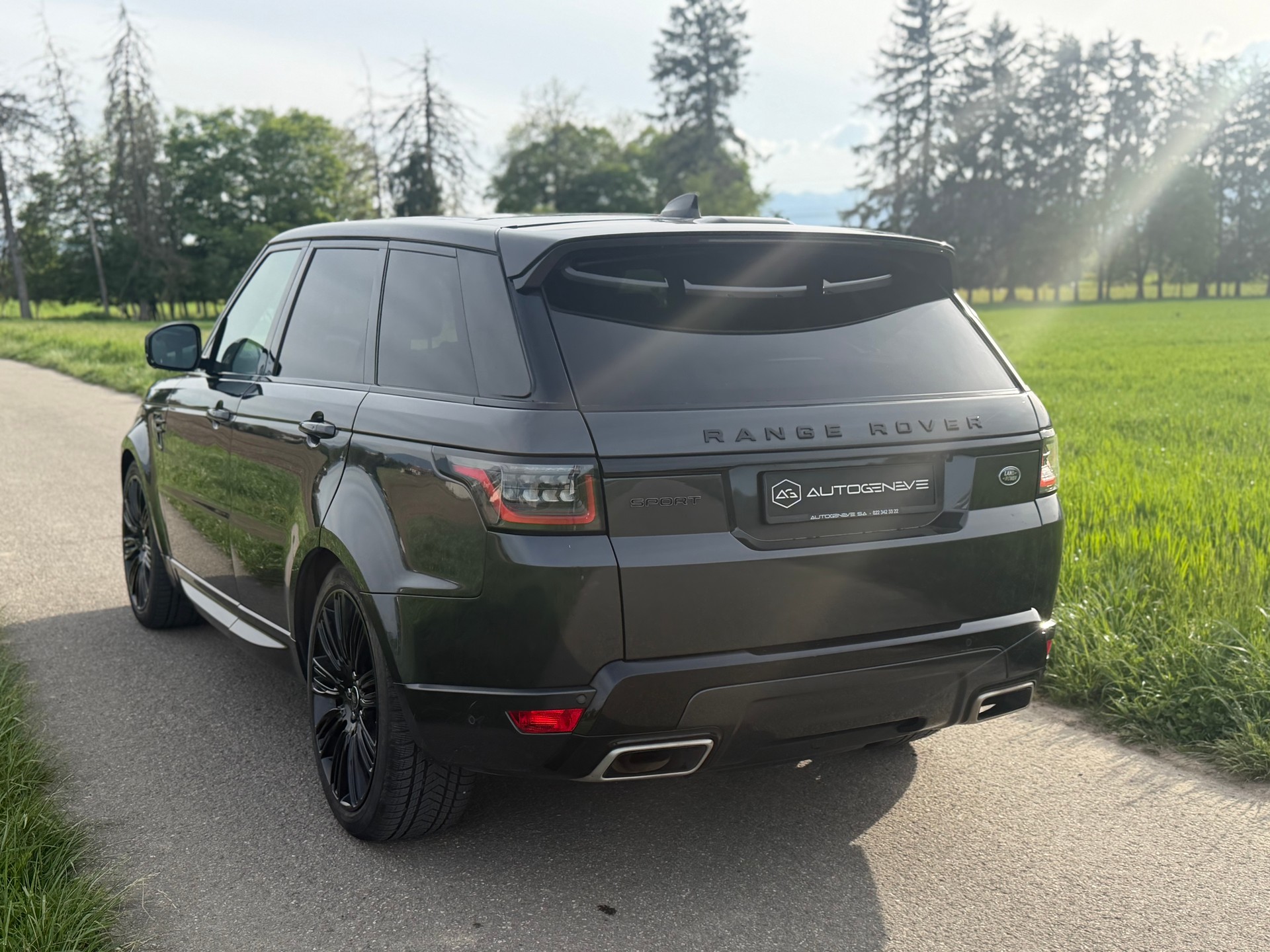 LAND ROVER Range Rover Sport P525 5.0 V8 S/C HSE Dynamic Automatic-image-5
