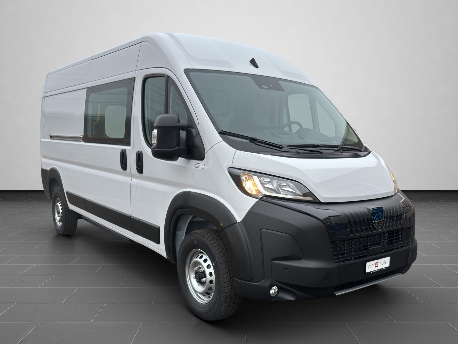 PEUGEOT e-Boxer 280 110kWh 435 L3H2-image-19