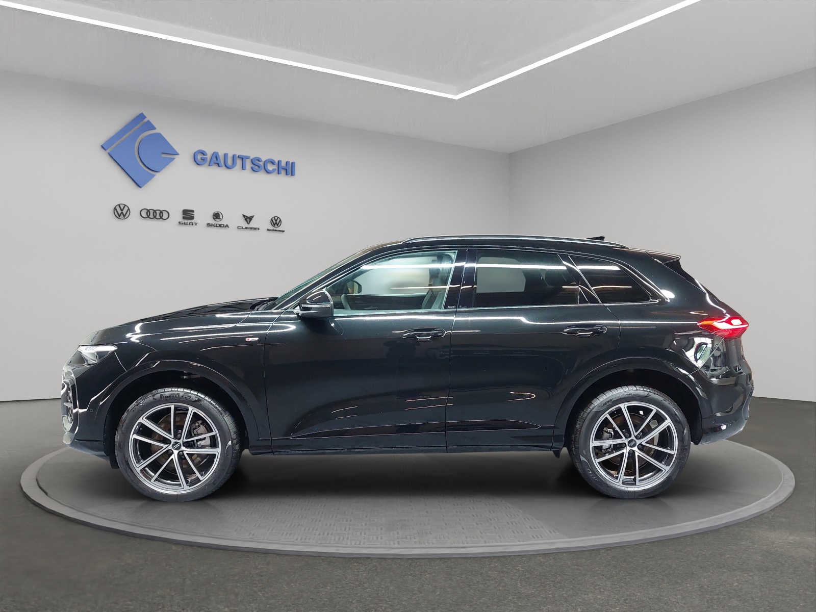 AUDI Q5 TDI quattro 150 kW S-tronic-image-1