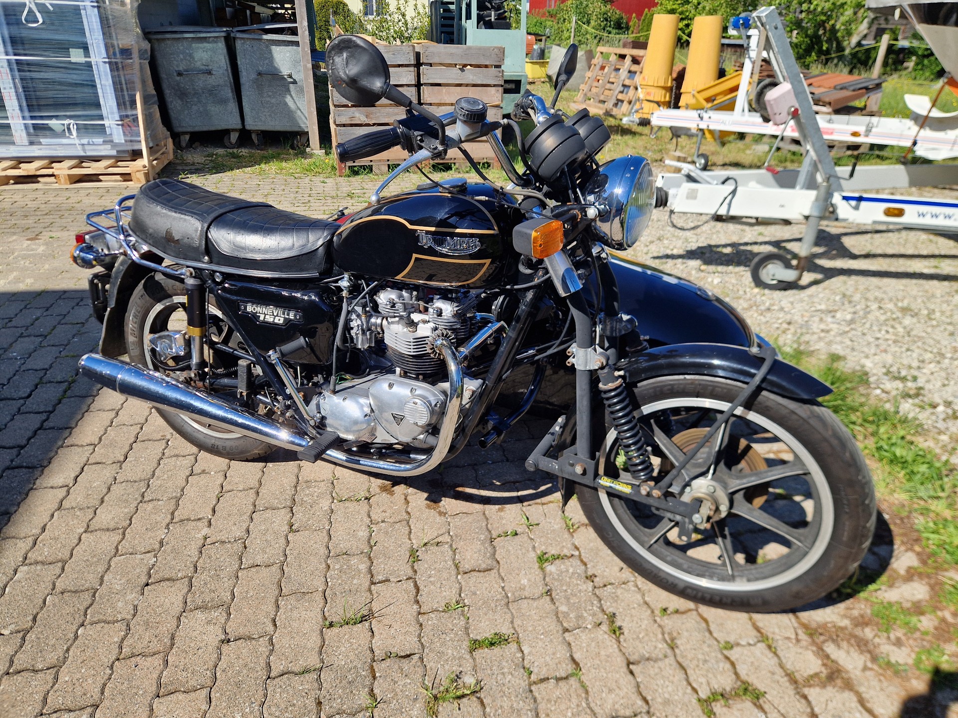 TRIUMPH T140E-image-4
