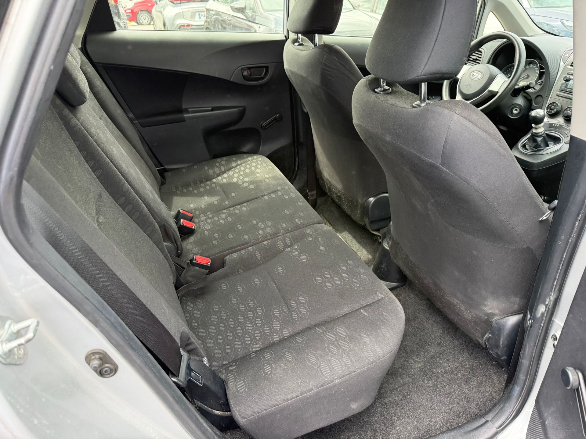 SUBARU Trezia 1.3i Swiss-image-9