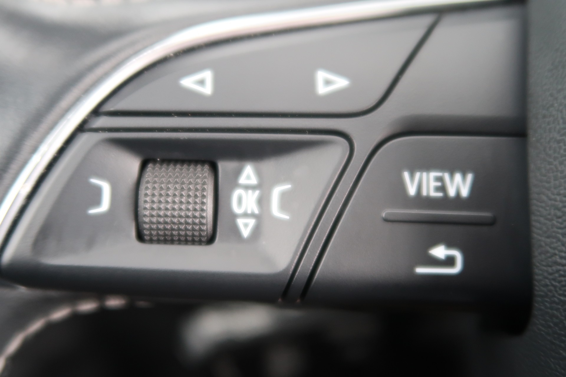 AUDI SQ5 3.0 TFSI quattro S-tronic-image-19