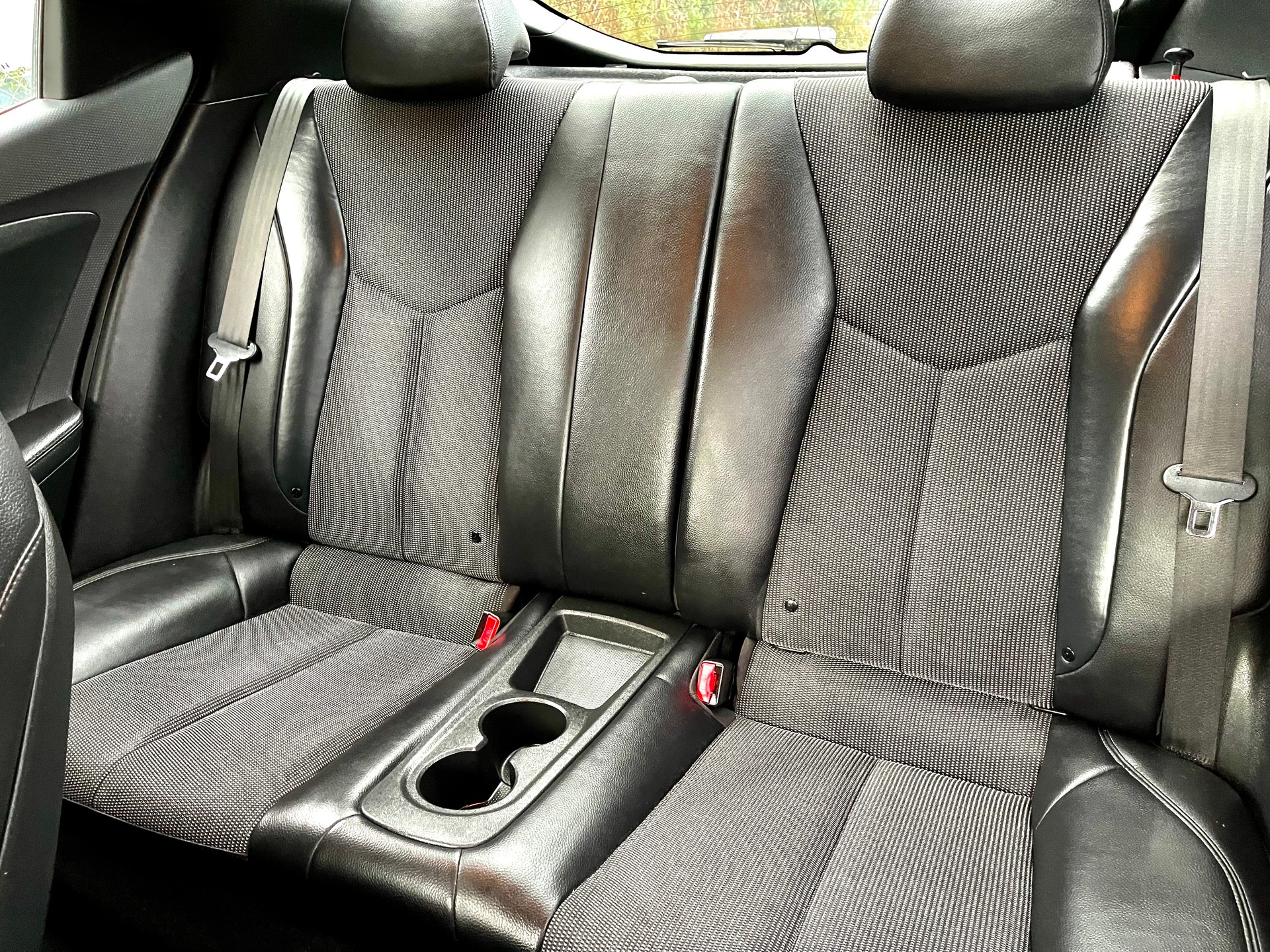 HYUNDAI Veloster 1.6 GDI-image-10