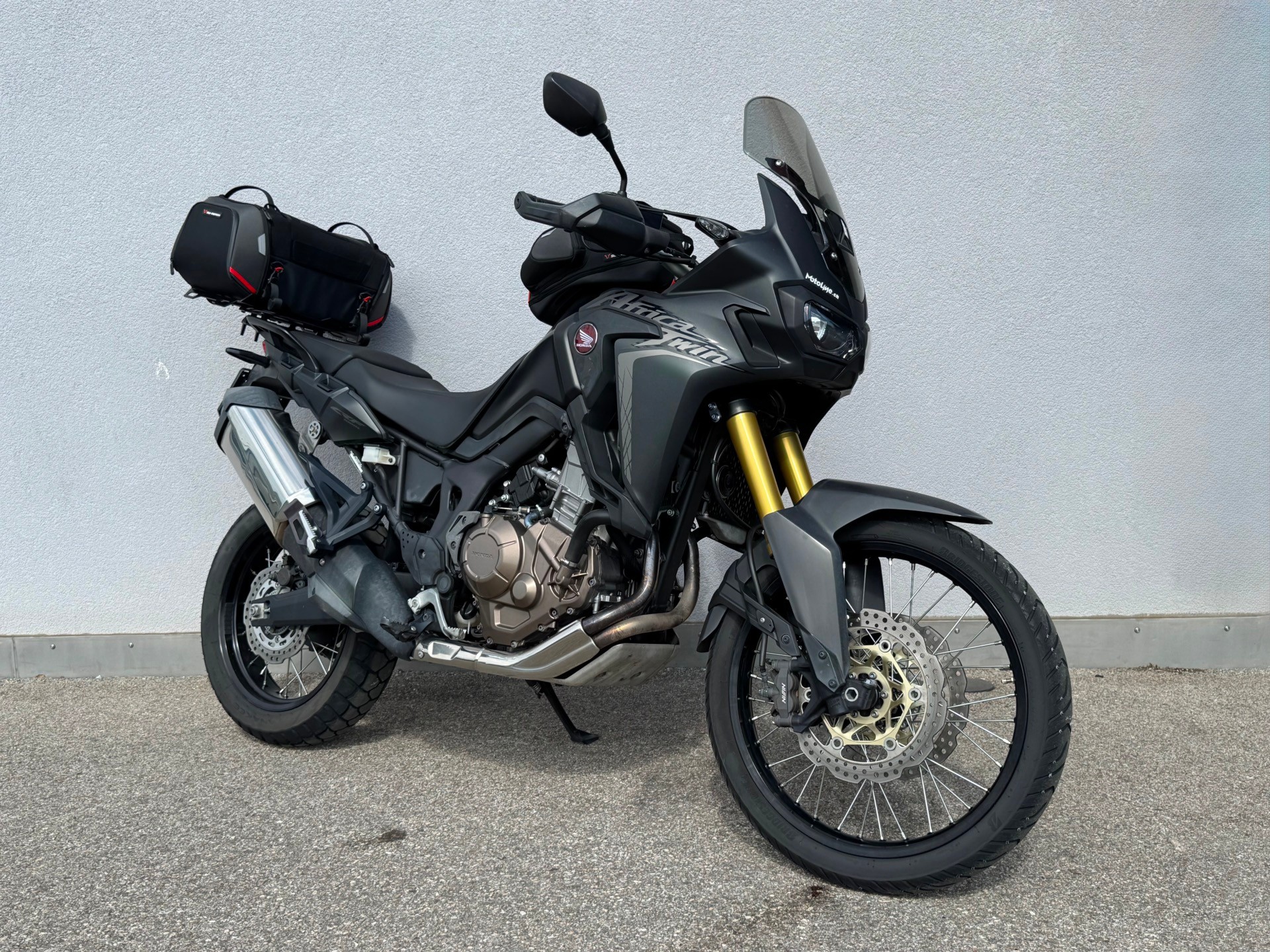 HONDA CRF 1000A Africa Twin-showroom-element-1