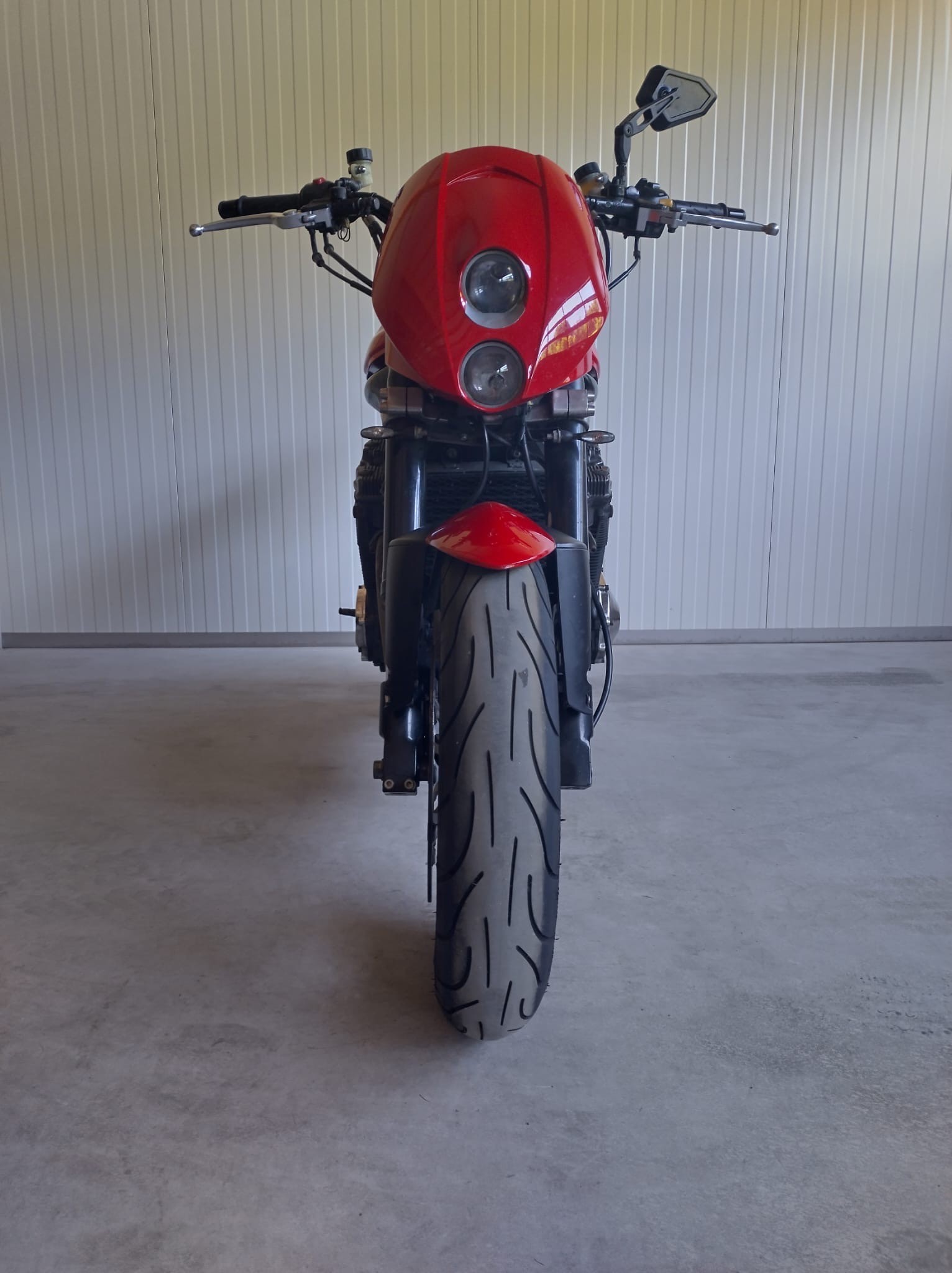 SUZUKI GSF 1200 S Bandit-image-2