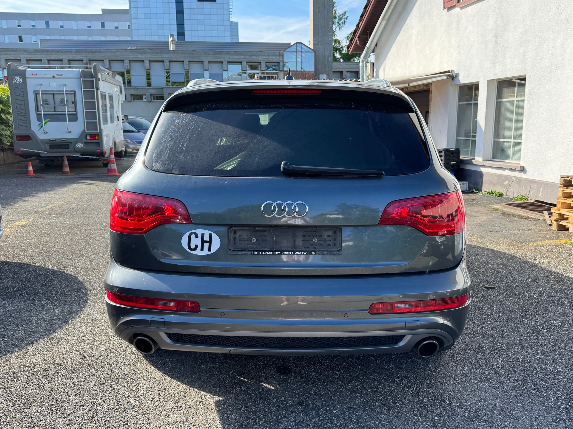 AUDI Q7 4.2 TDI quattro tiptronic-image-3