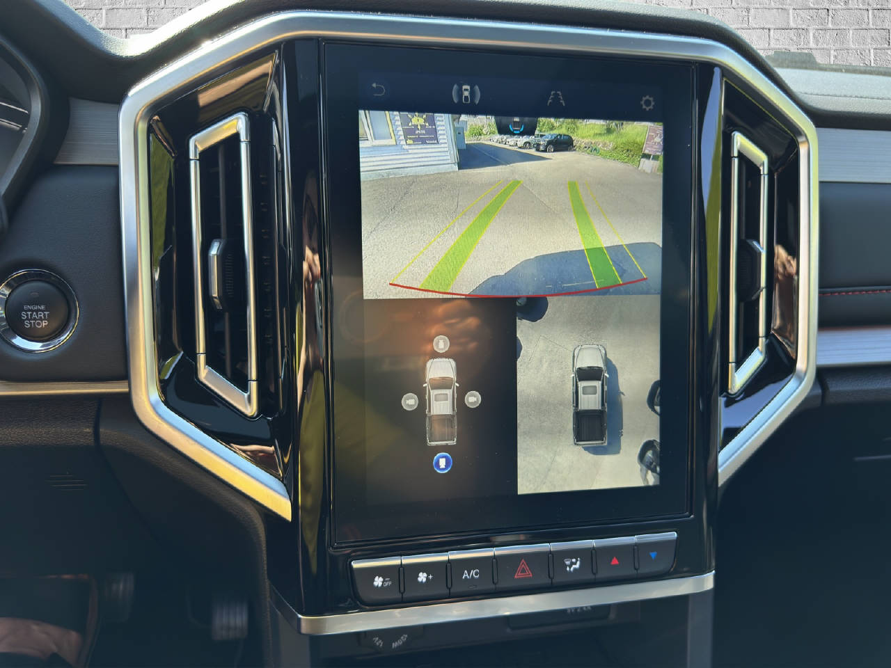 JAC T9 EV Luxury-image-11