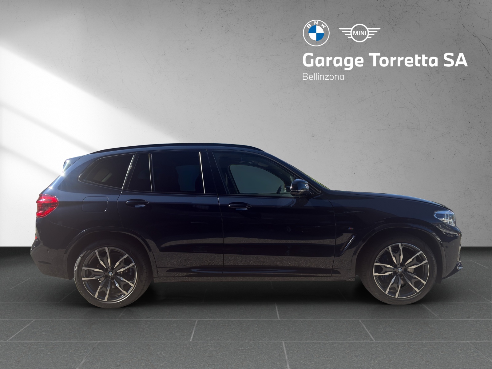 BMW X3 xDrive 48V 30d M Sport Steptronic Individual-image-5