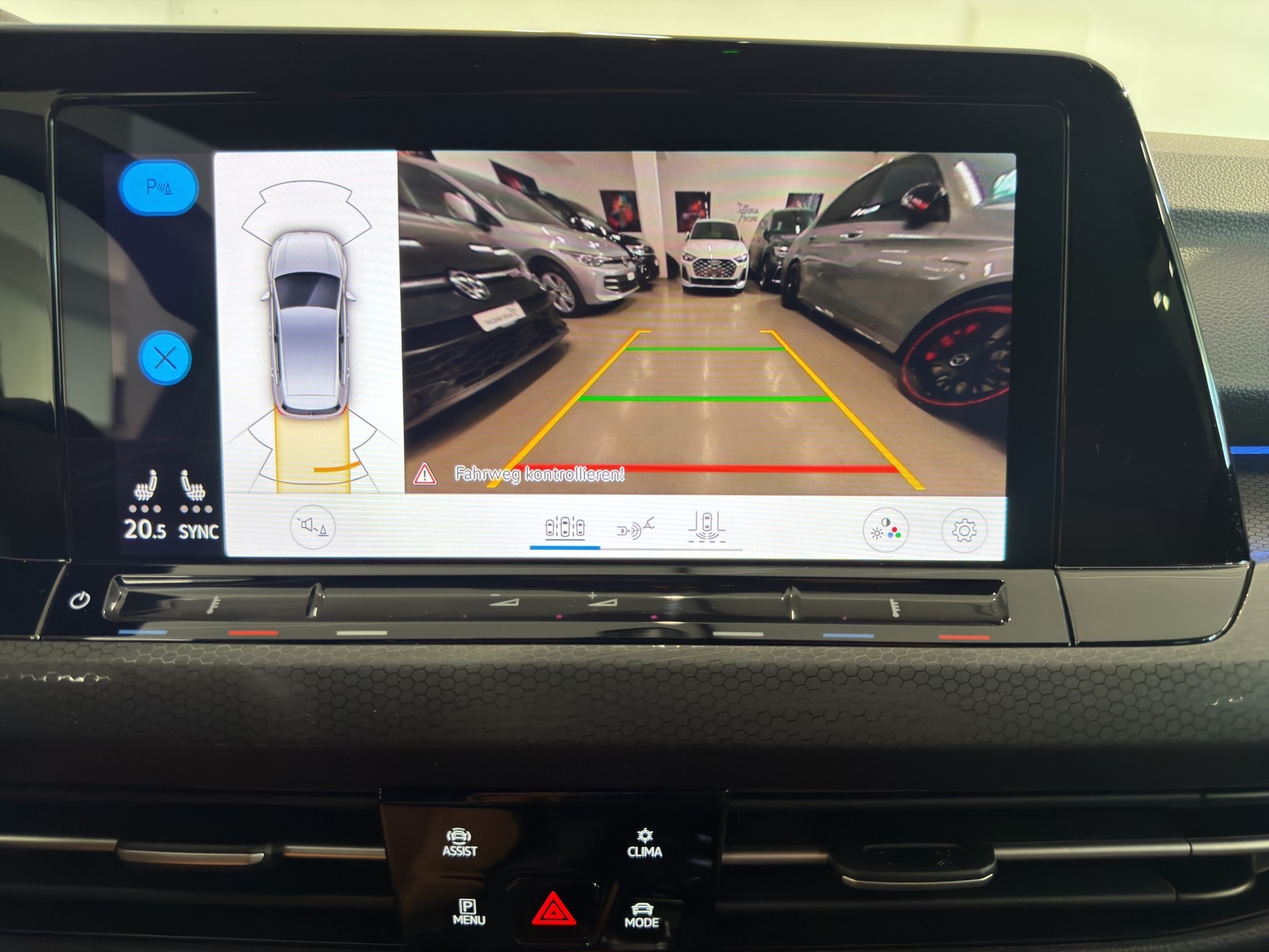 VW Golf 2.0 TSI GTI DSG-image-16