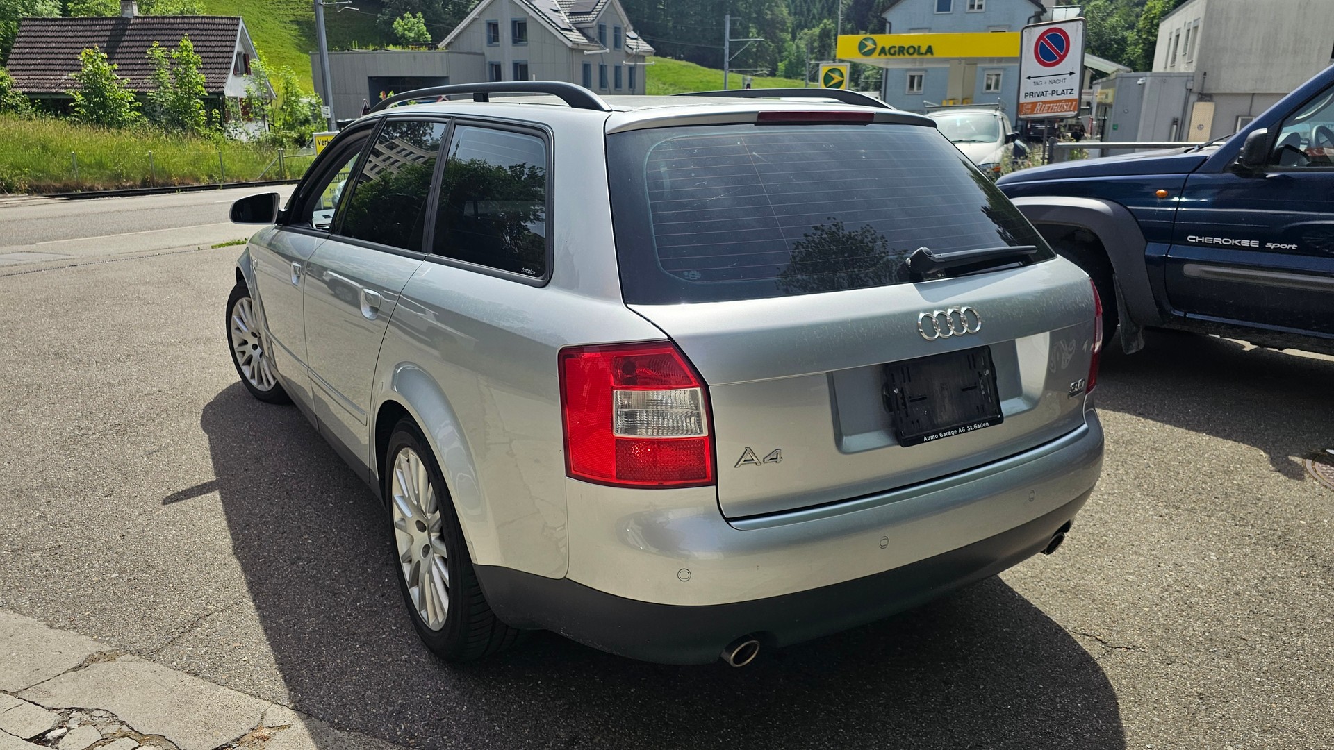 AUDI A4 Avant 3.0 V6 quattro-image-4