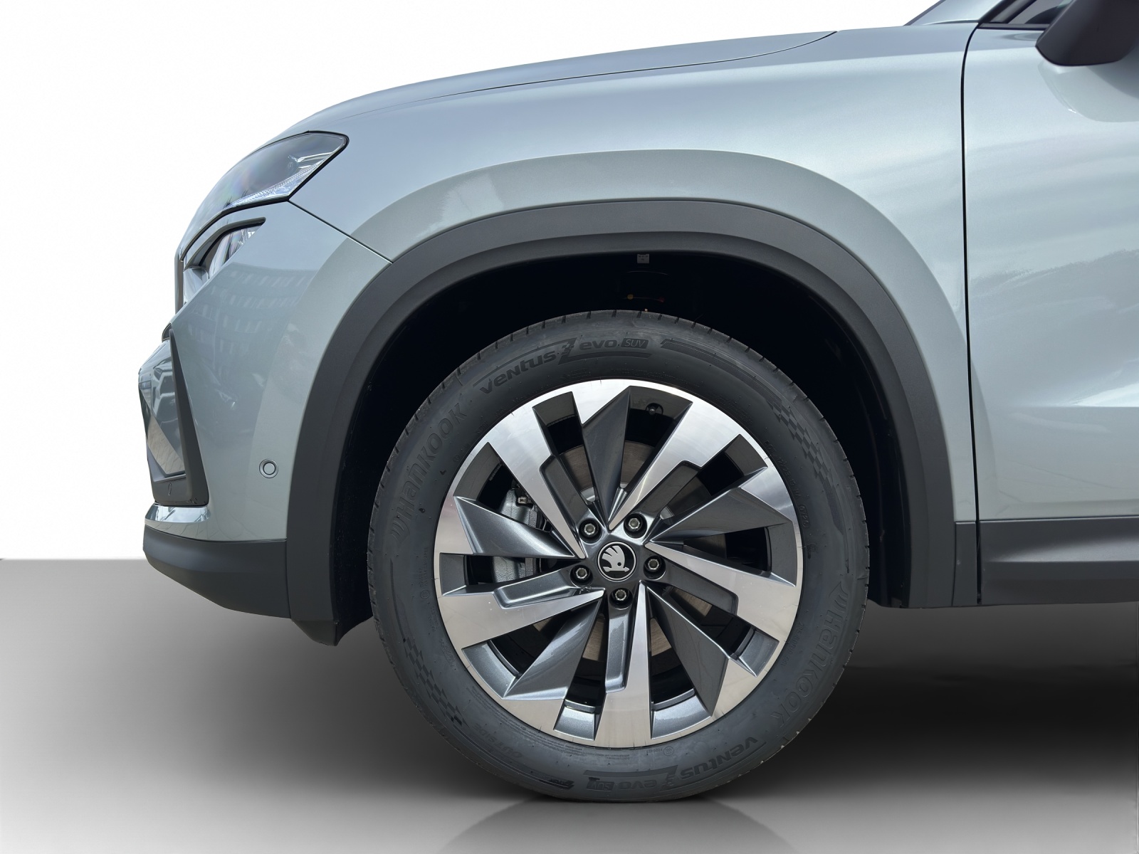 SKODA Kodiaq 2.0 TSI Dynamic-image-11