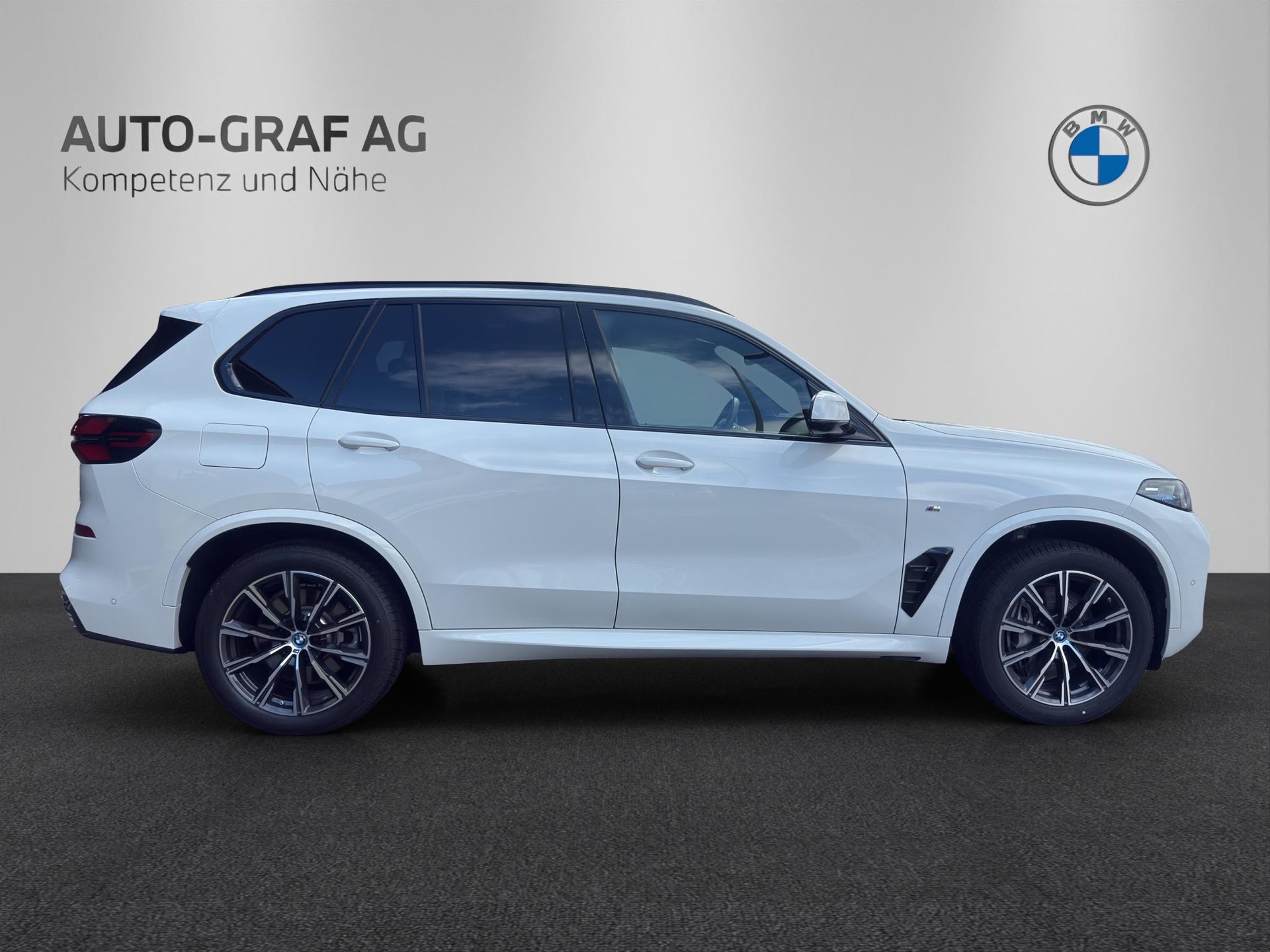 BMW X5 50e xDrive M Sport-image-4