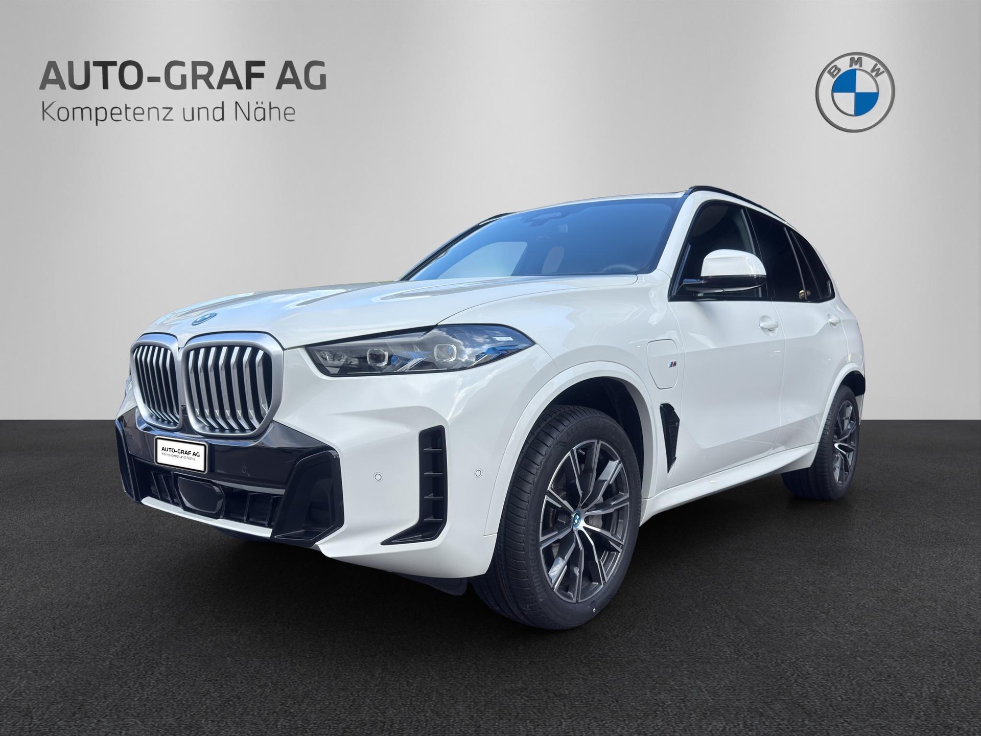 BMW X5 50e xDrive M Sport-image-0