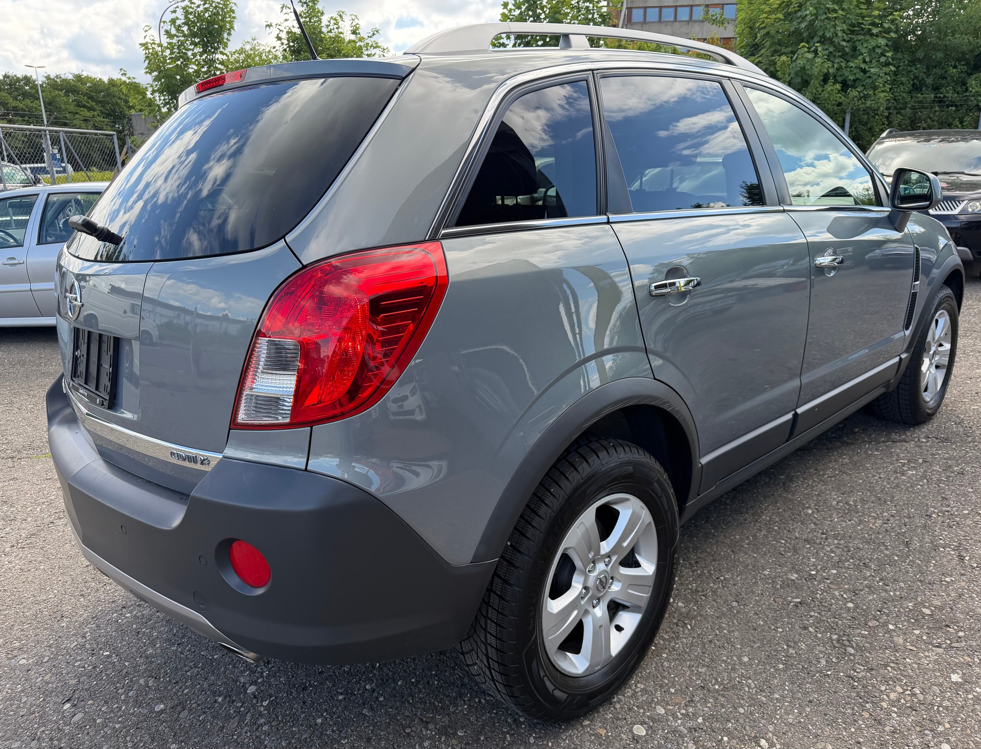 OPEL Antara 2.2 CDTi Cosmo 4WD Automatic-image-2