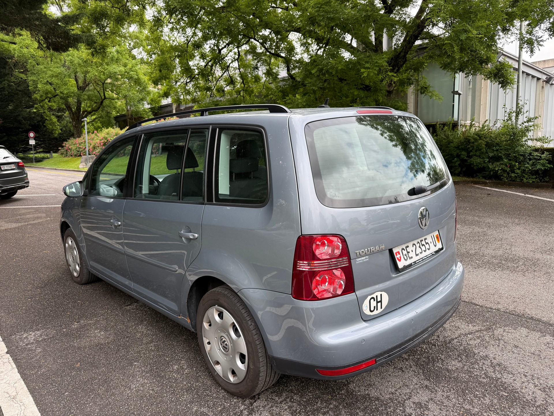 VW Touran 1.4 TSI Trendline DSG-image-6