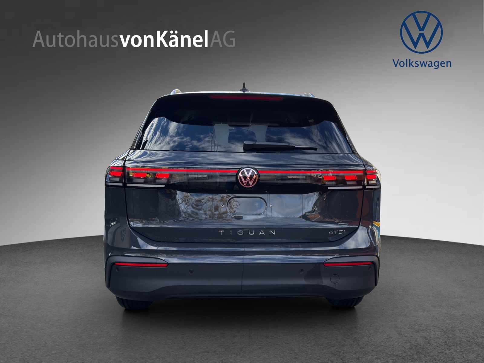 VW Tiguan 2.0 TSI DSG United 4Motion-image-4