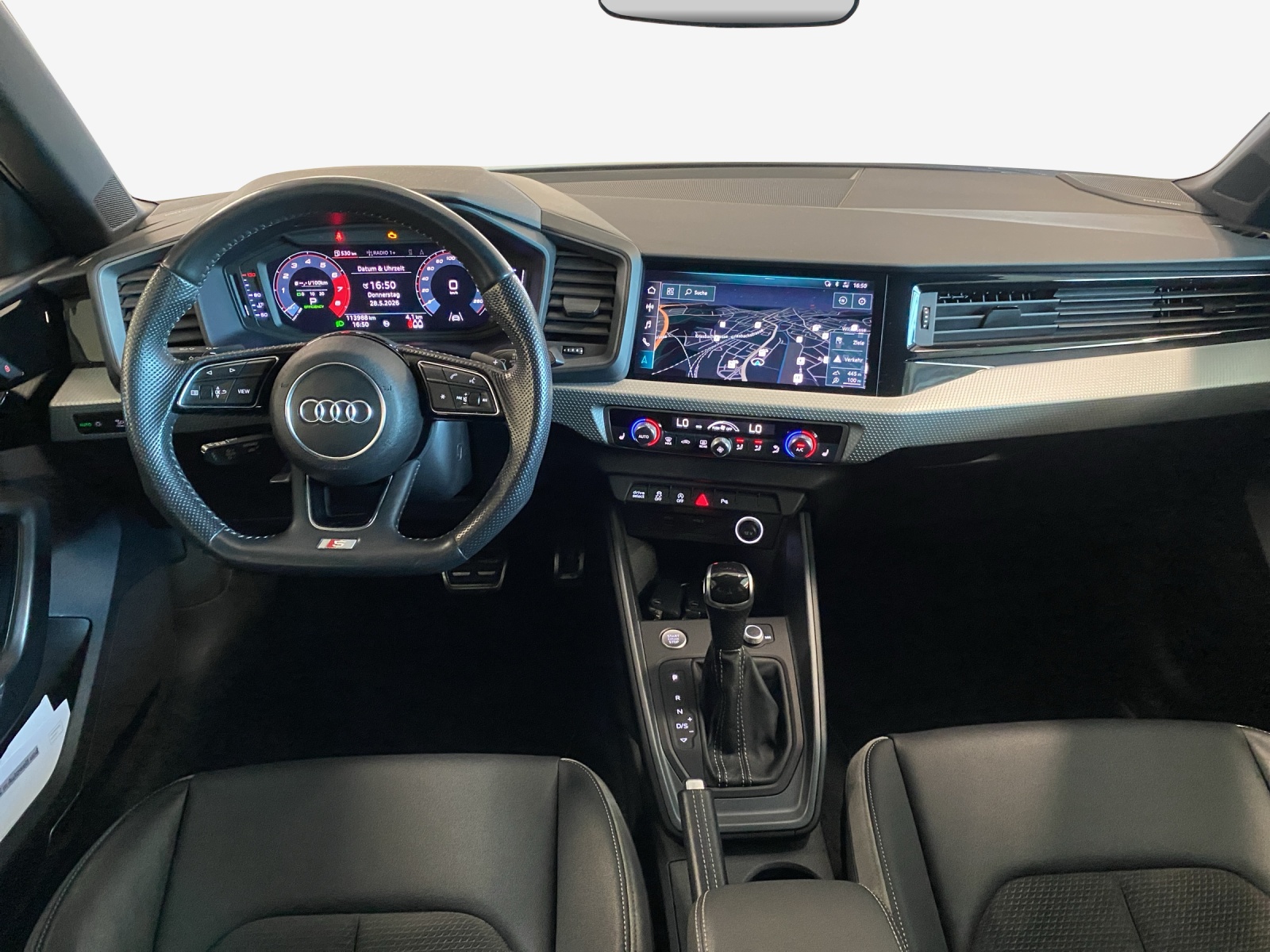AUDI A1 Sportback 40 TFSI S Line S-tronic-image-8