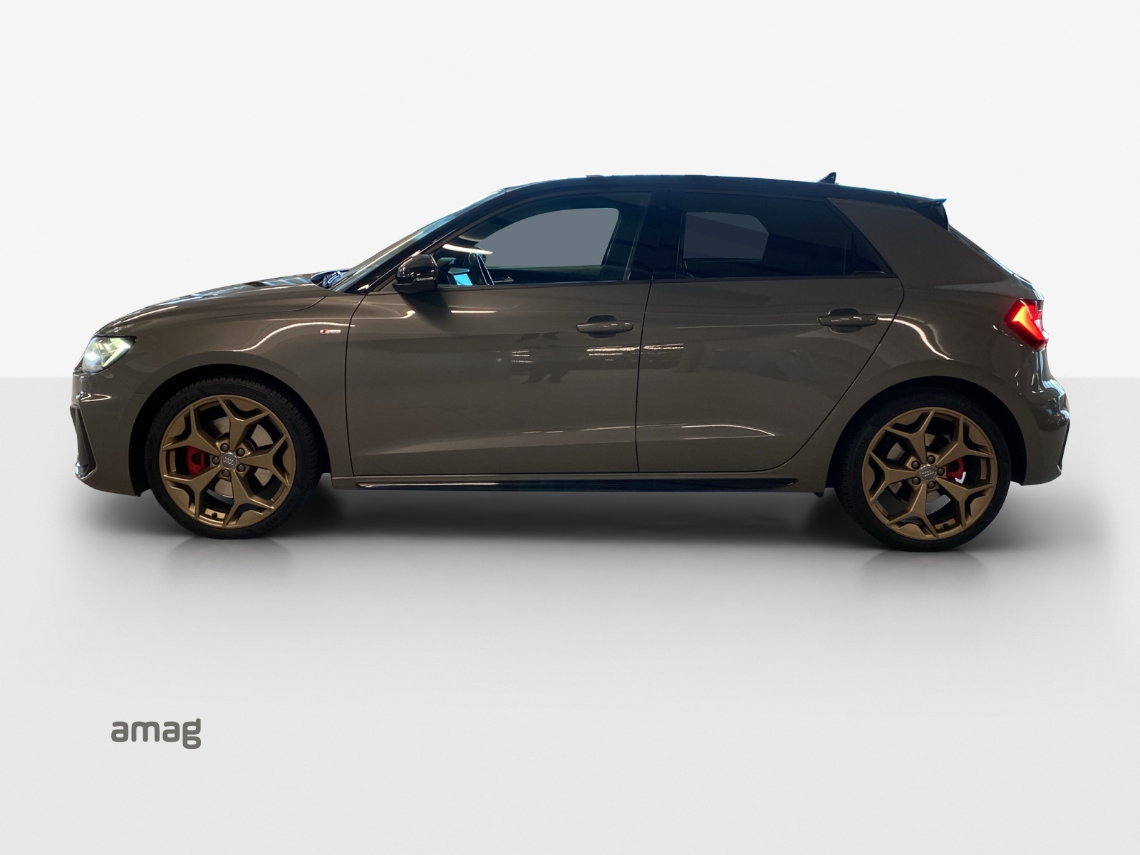 AUDI A1 Sportback 40 TFSI S Line S-tronic-image-1