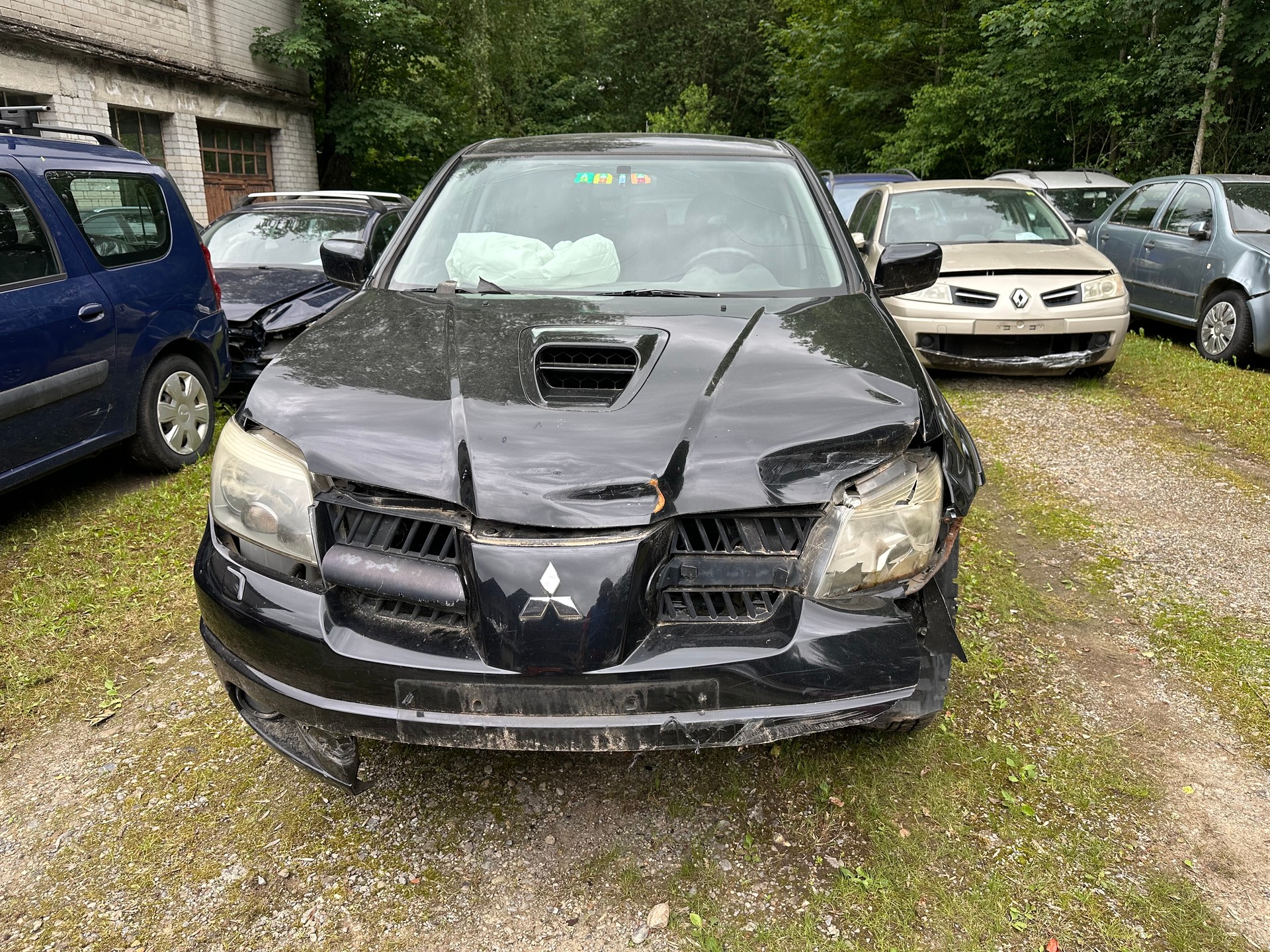 MITSUBISHI Outlander 2.0 16V Turbo FIXPREIS-image-2