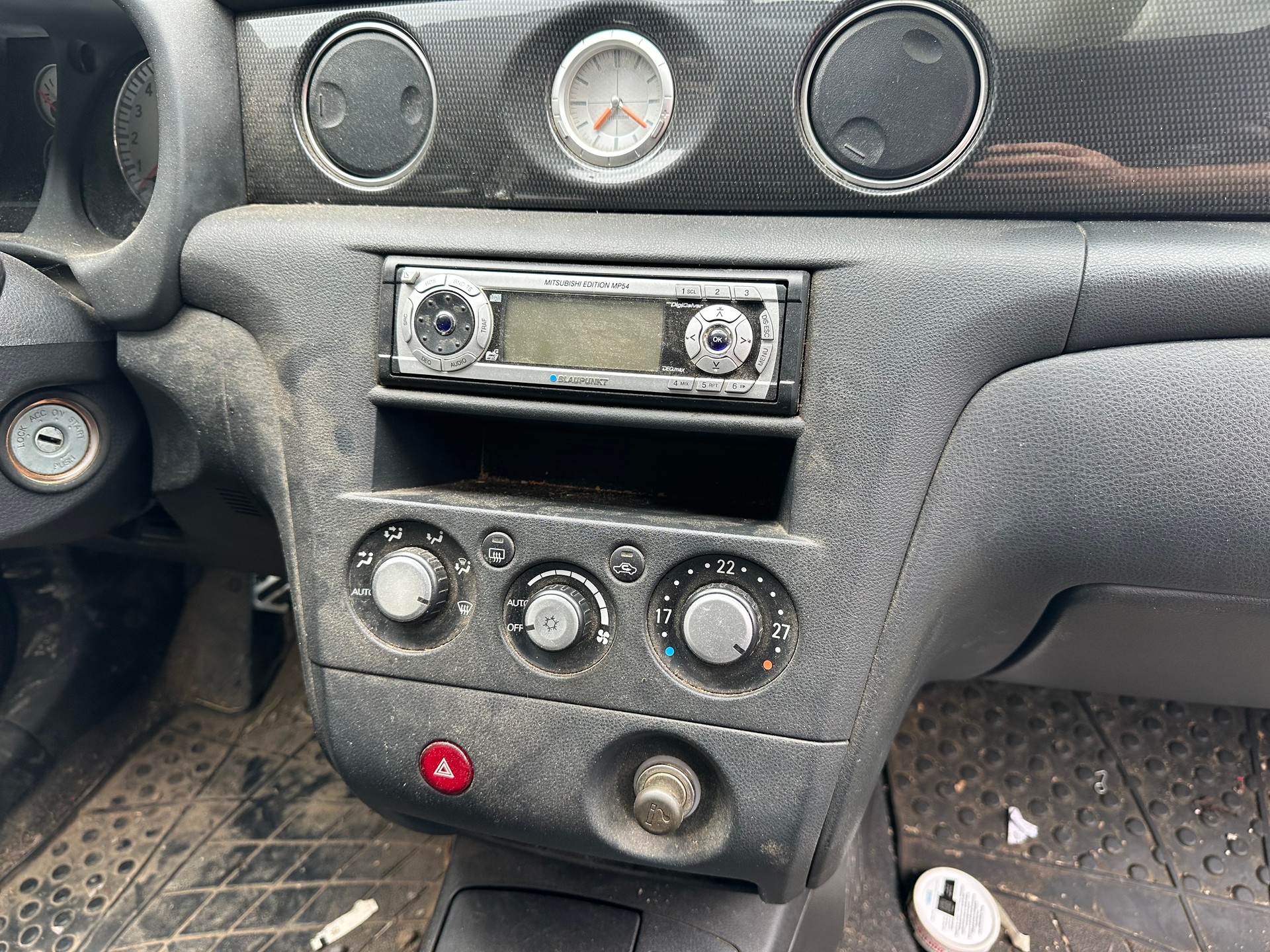 MITSUBISHI Outlander 2.0 16V Turbo FIXPREIS-image-22