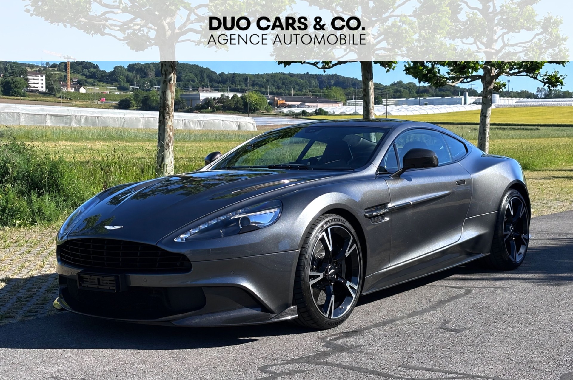ASTON MARTIN Vanquish V12 S Touchtronic 3-image-0
