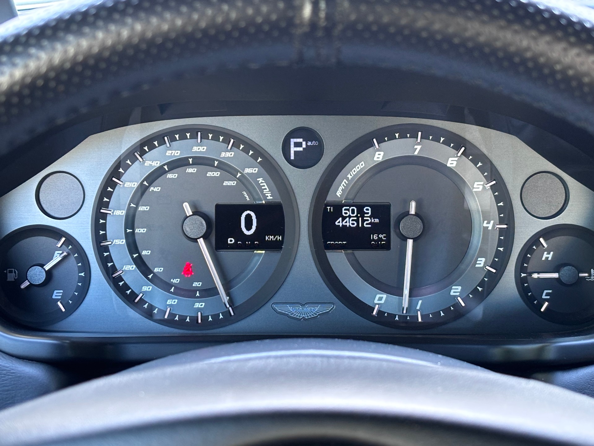 ASTON MARTIN Vanquish V12 S Touchtronic 3-image-23