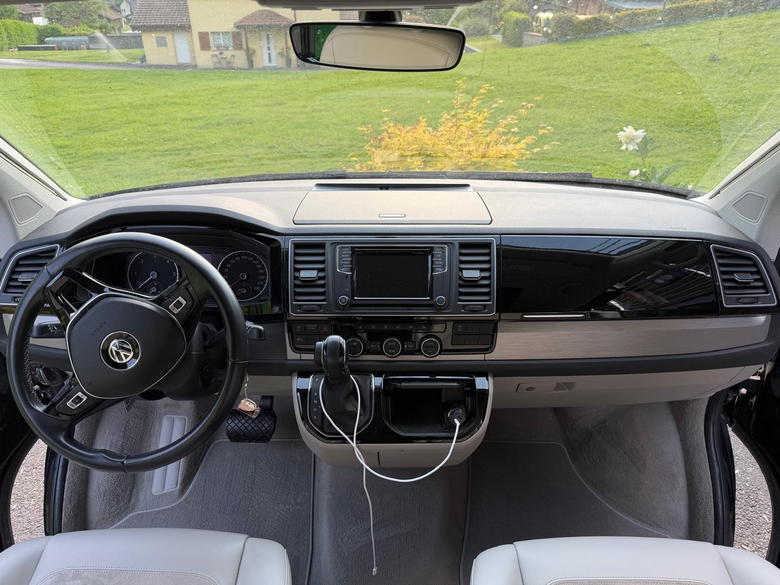 VW 2.0 TDI 199 Ocean GREY DSG 4m-image-3