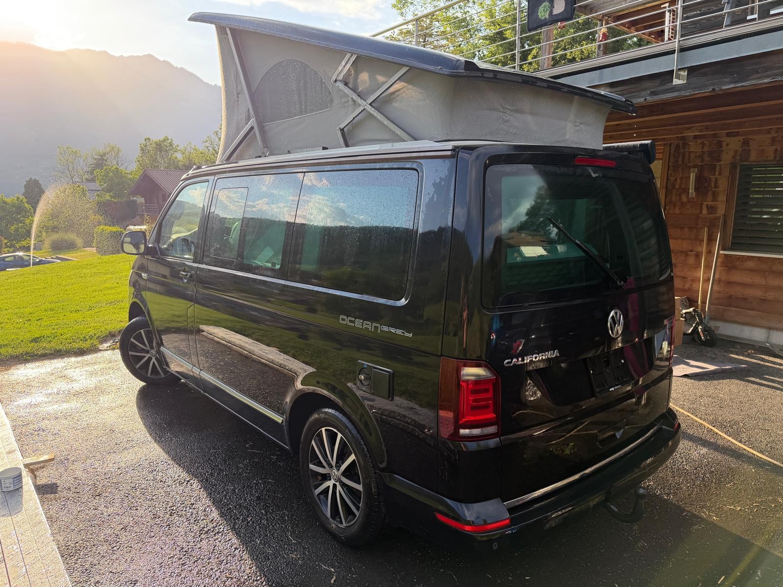 VW 2.0 TDI 199 Ocean GREY DSG 4m-image-1