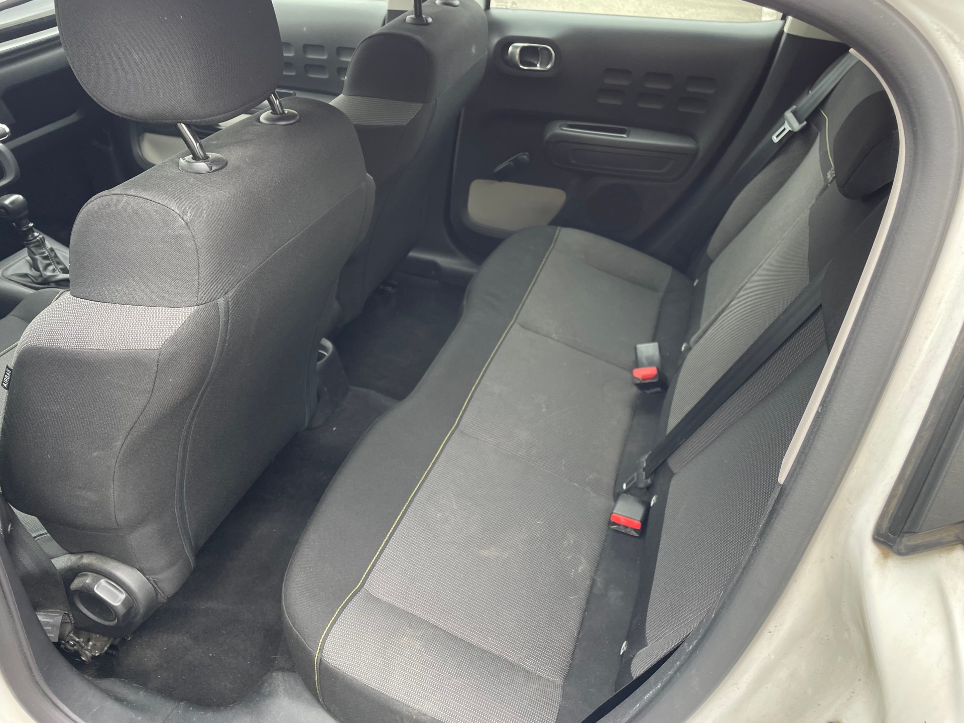 CITROEN C3 1.5 BlueHDi Swiss Edition-image-10