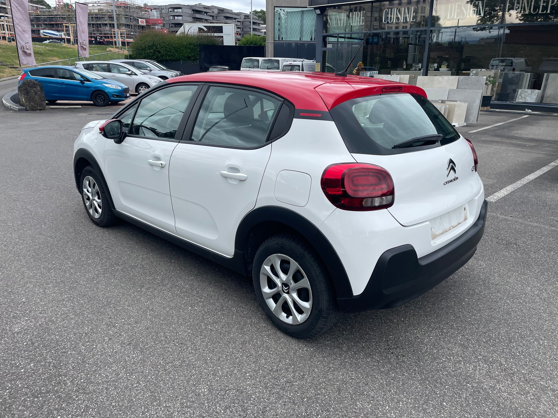 CITROEN C3 1.5 BlueHDi Swiss Edition-image-3